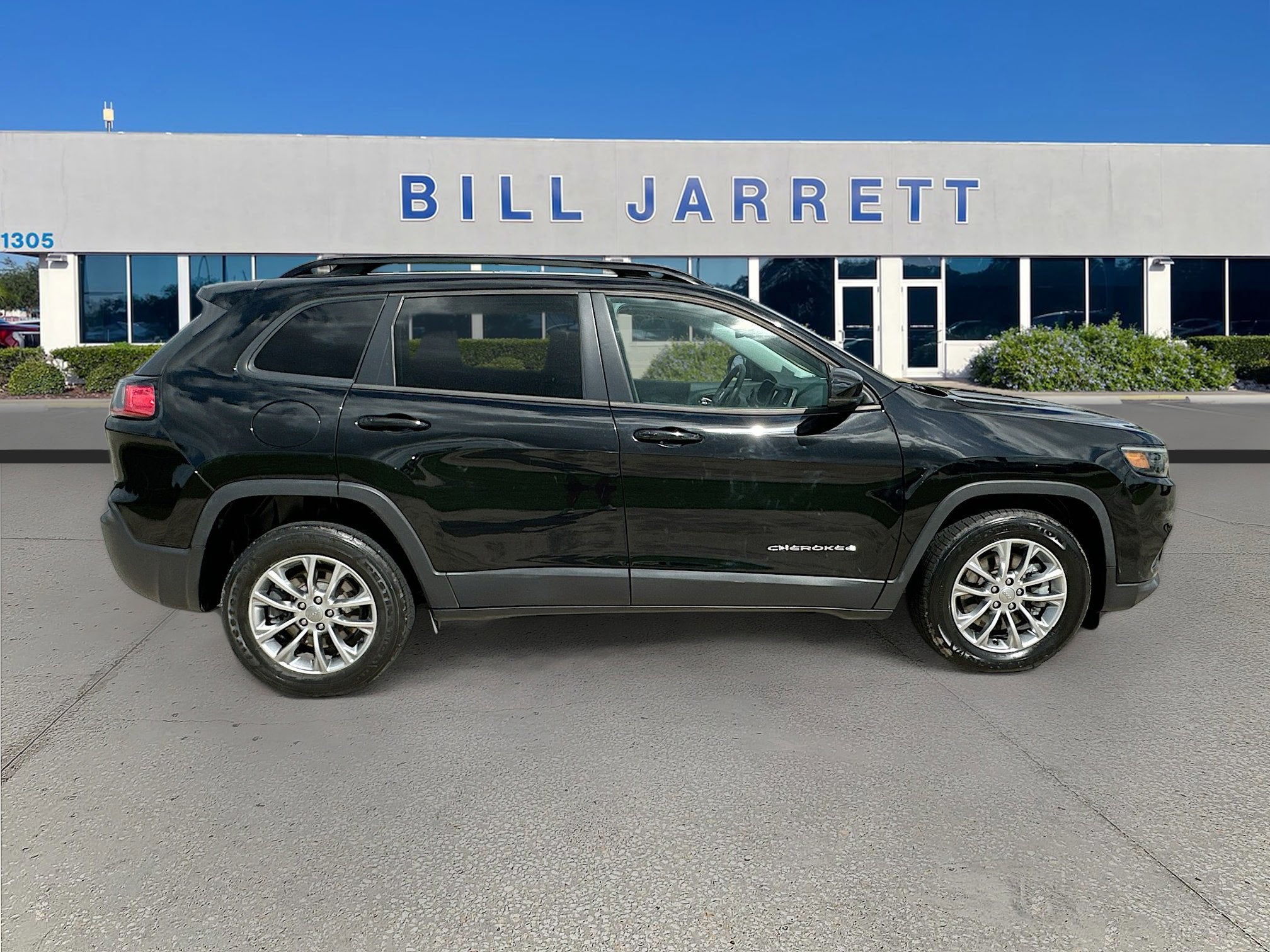 2022 Jeep Cherokee Latitude Lux