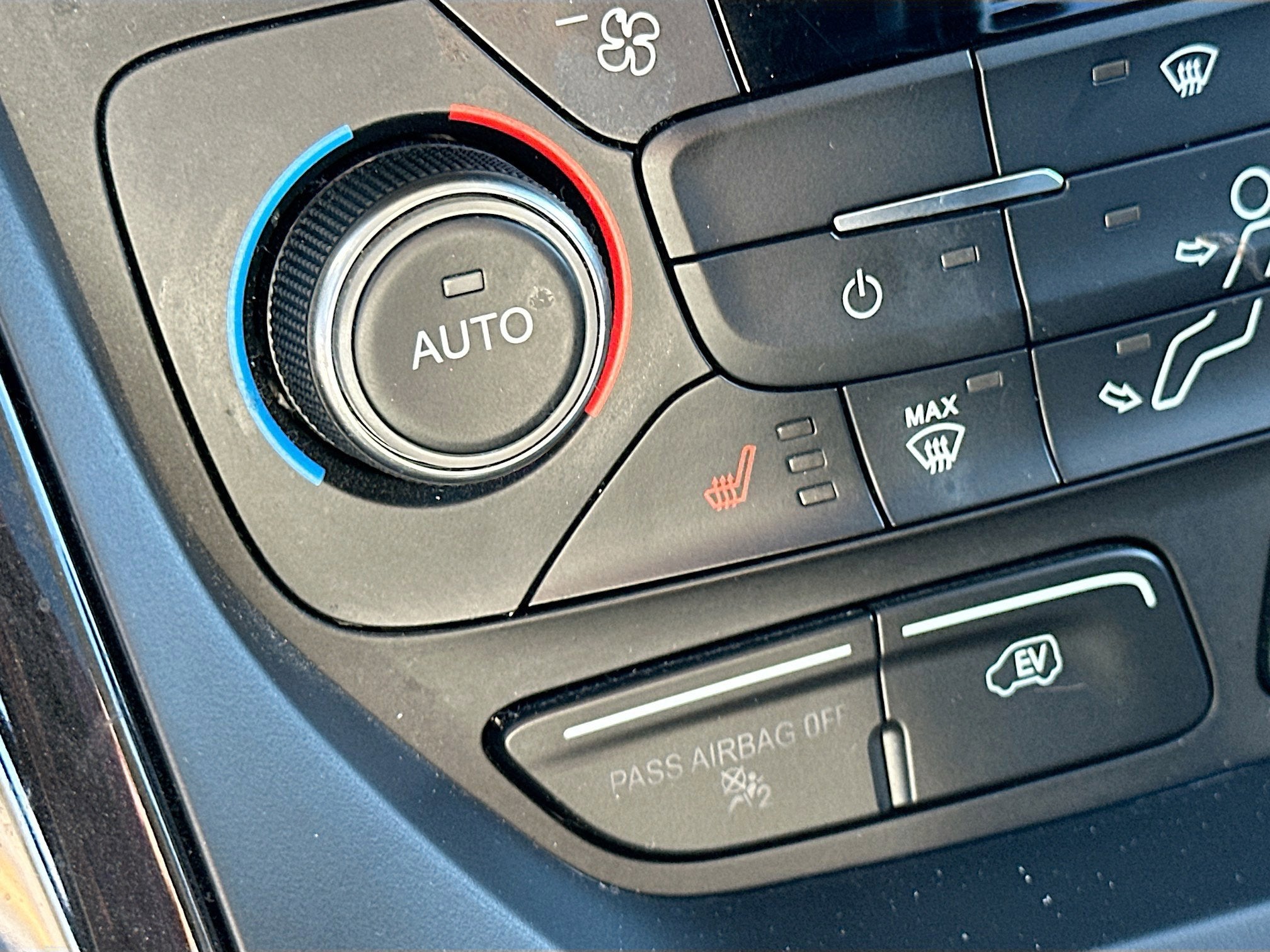 2017 Ford C-Max Energi Titanium