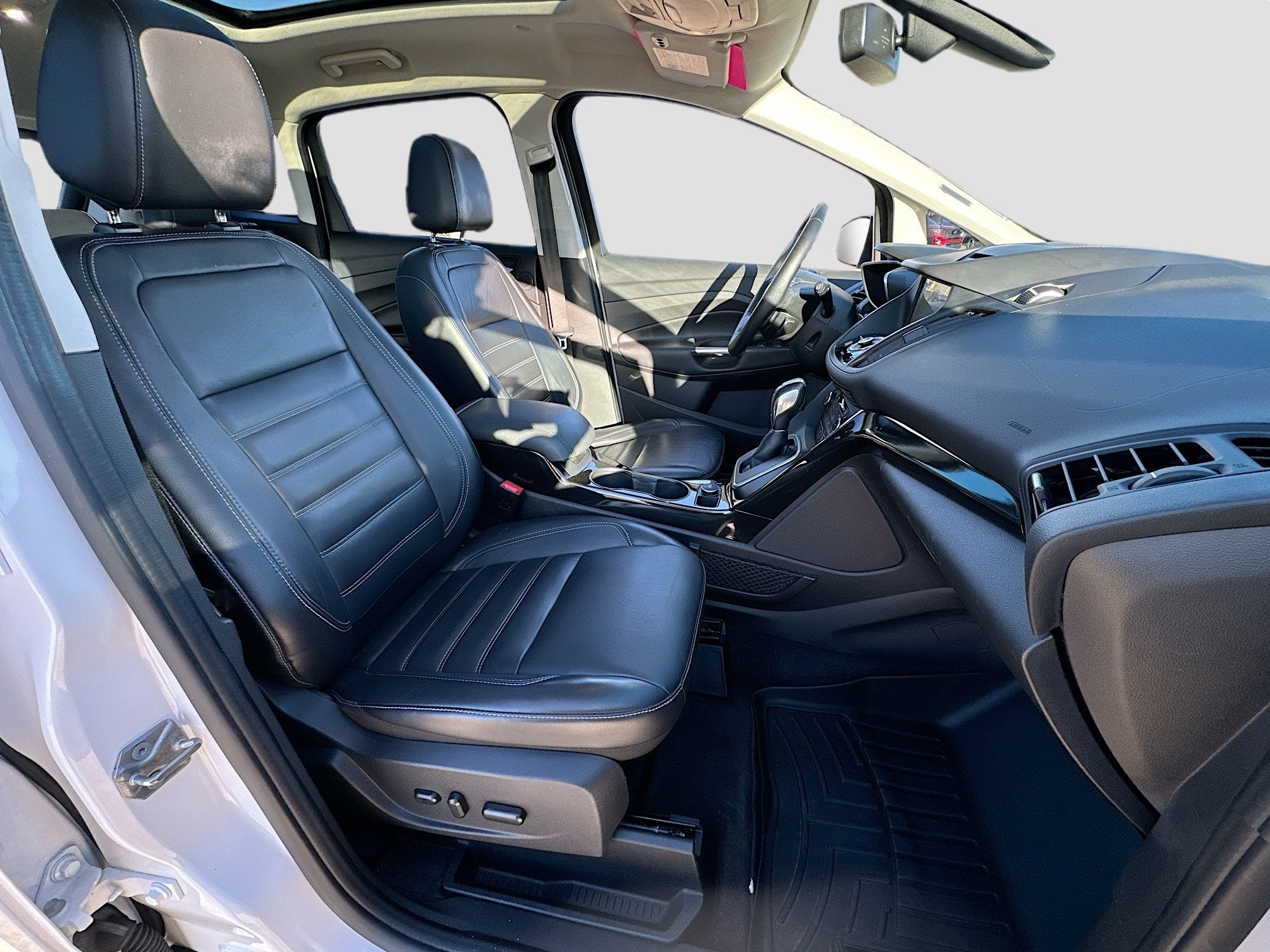 2017 Ford C-Max Energi Titanium