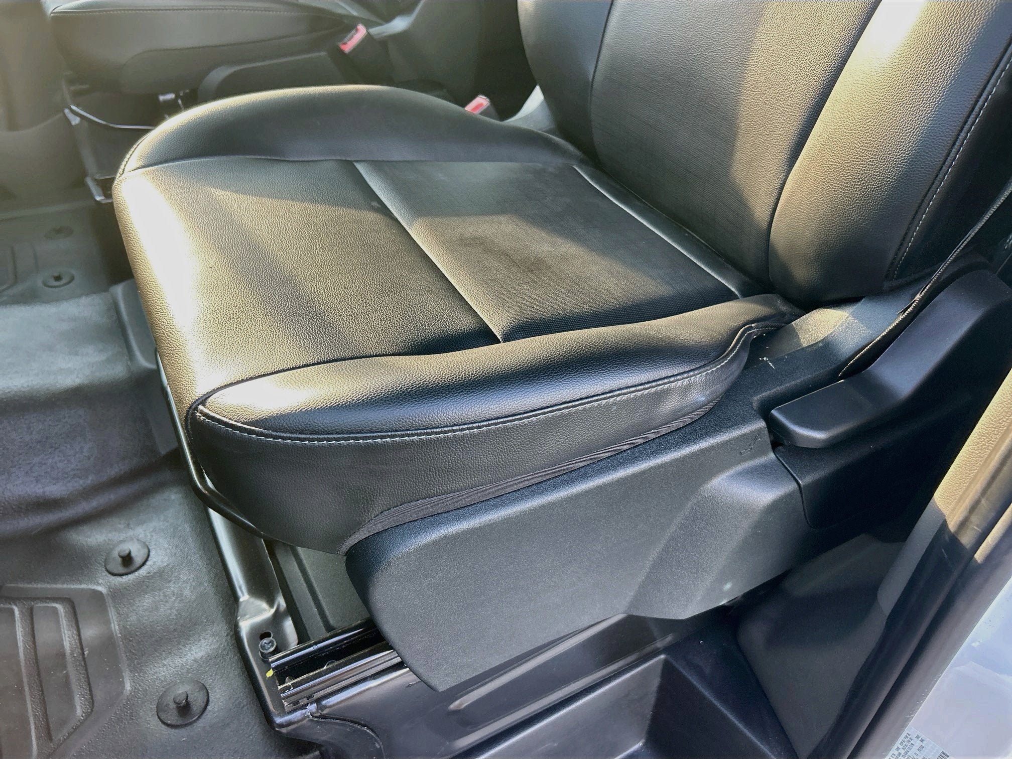 2026 Ford Transit Passenger Wagon XL