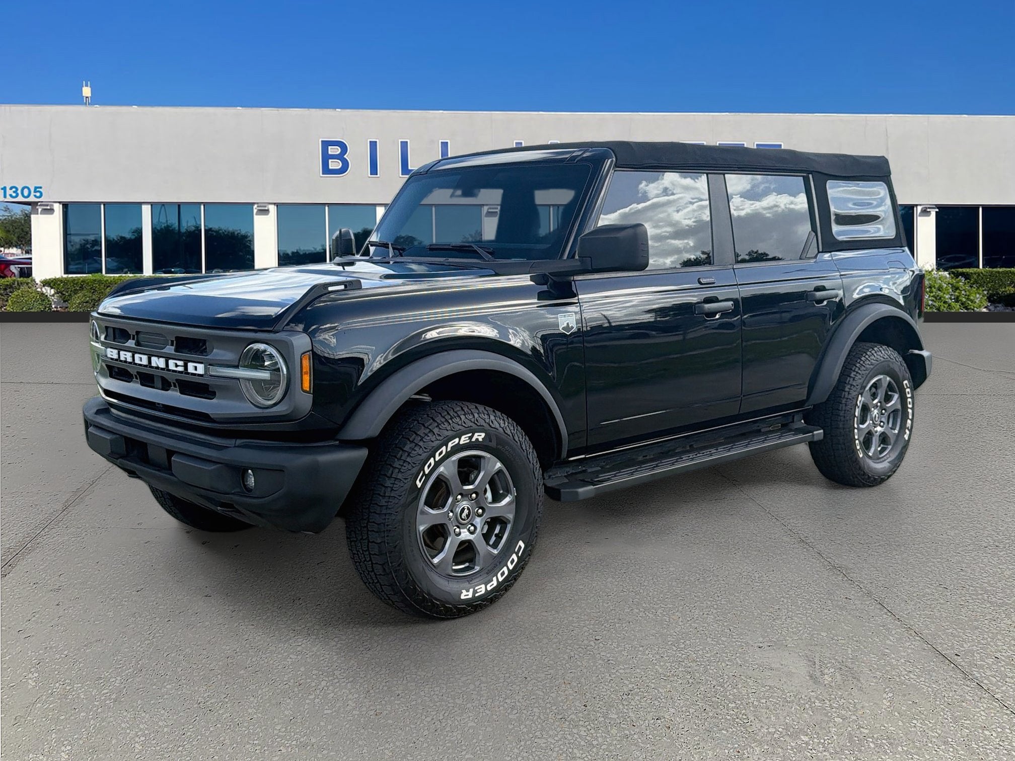 2022 Ford Bronco Base