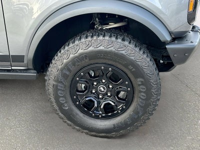 2021 Ford Bronco Base