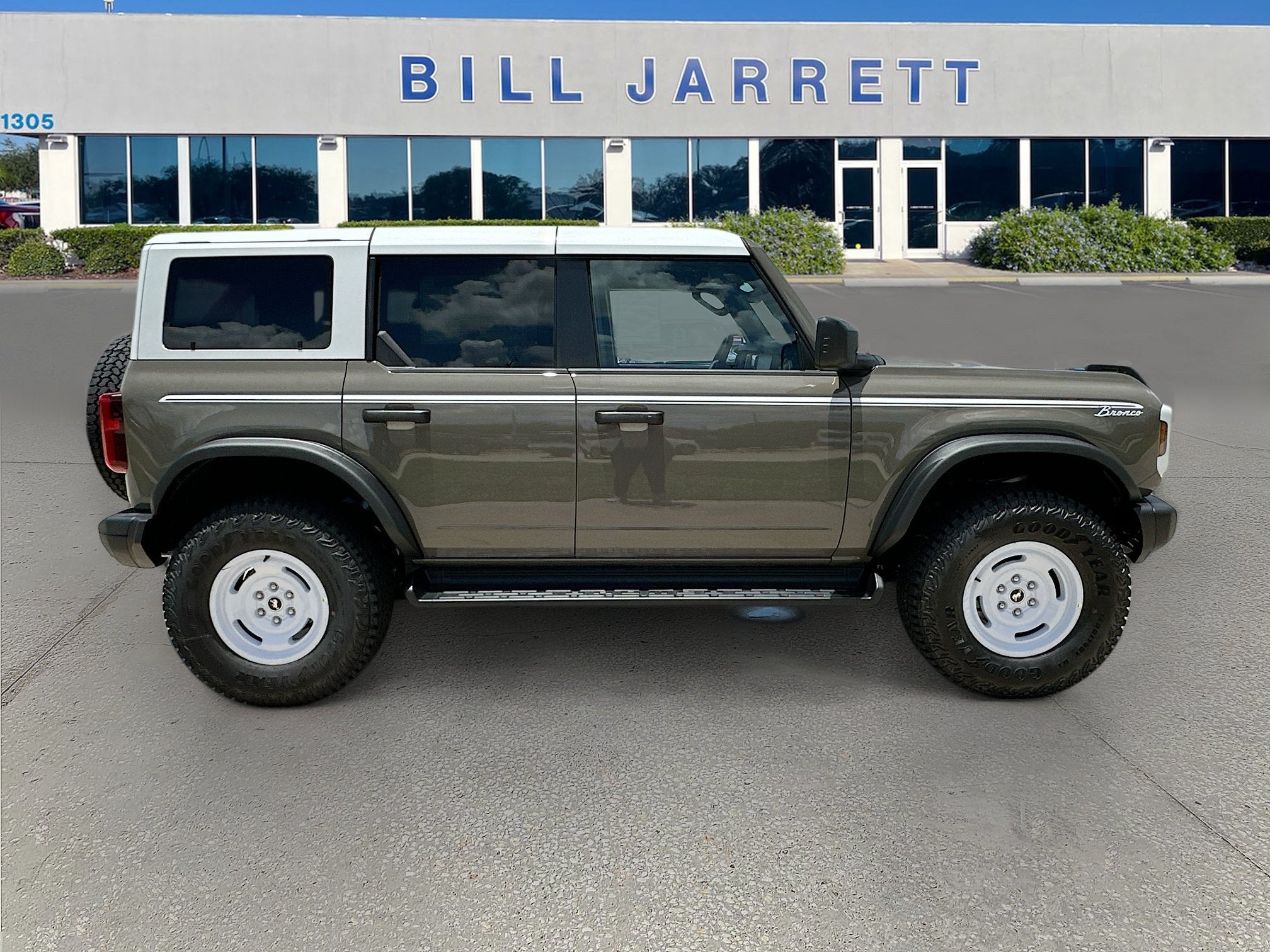 2026 Ford Bronco Heritage Edition