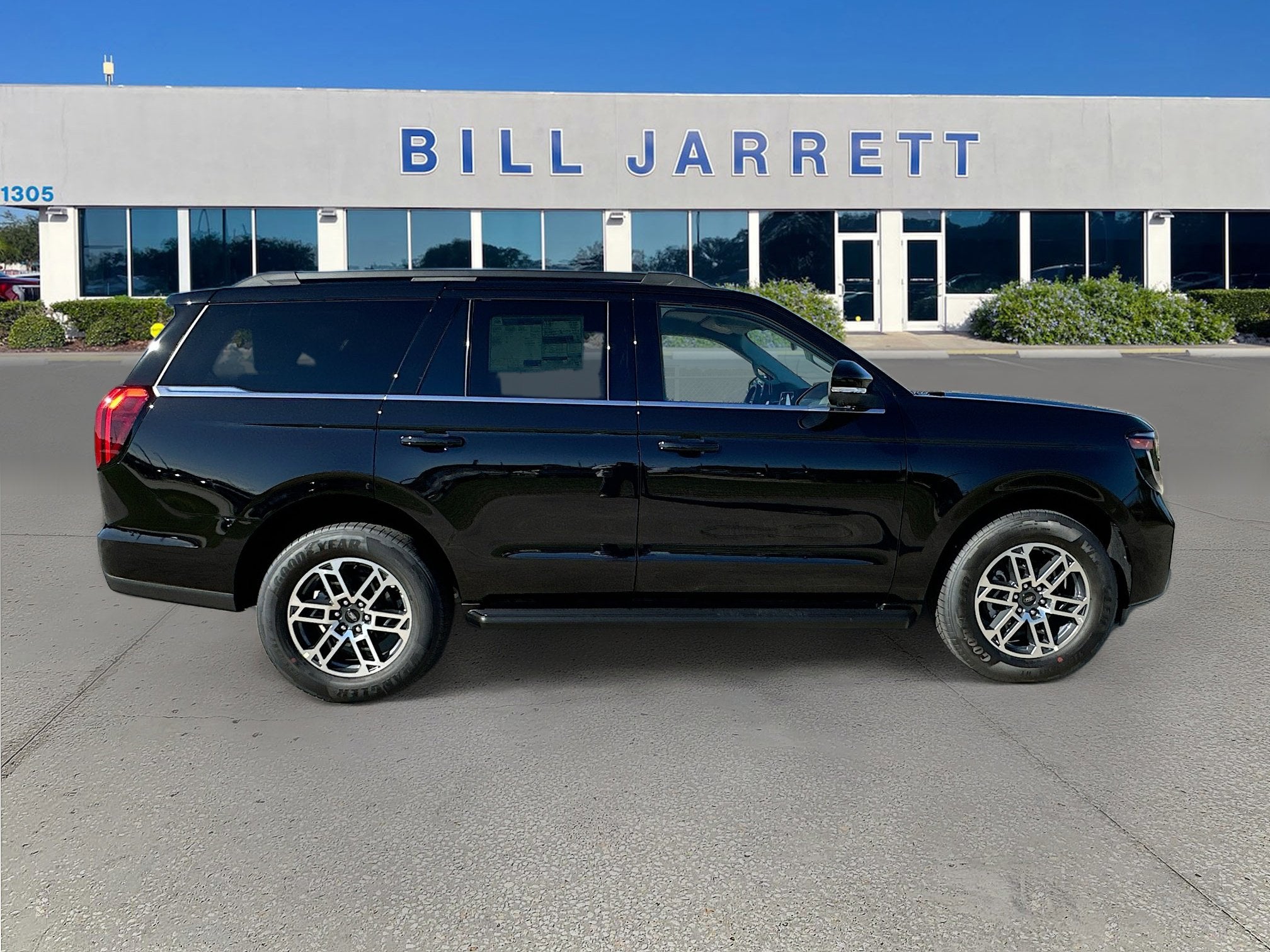 2026 Ford Expedition Active