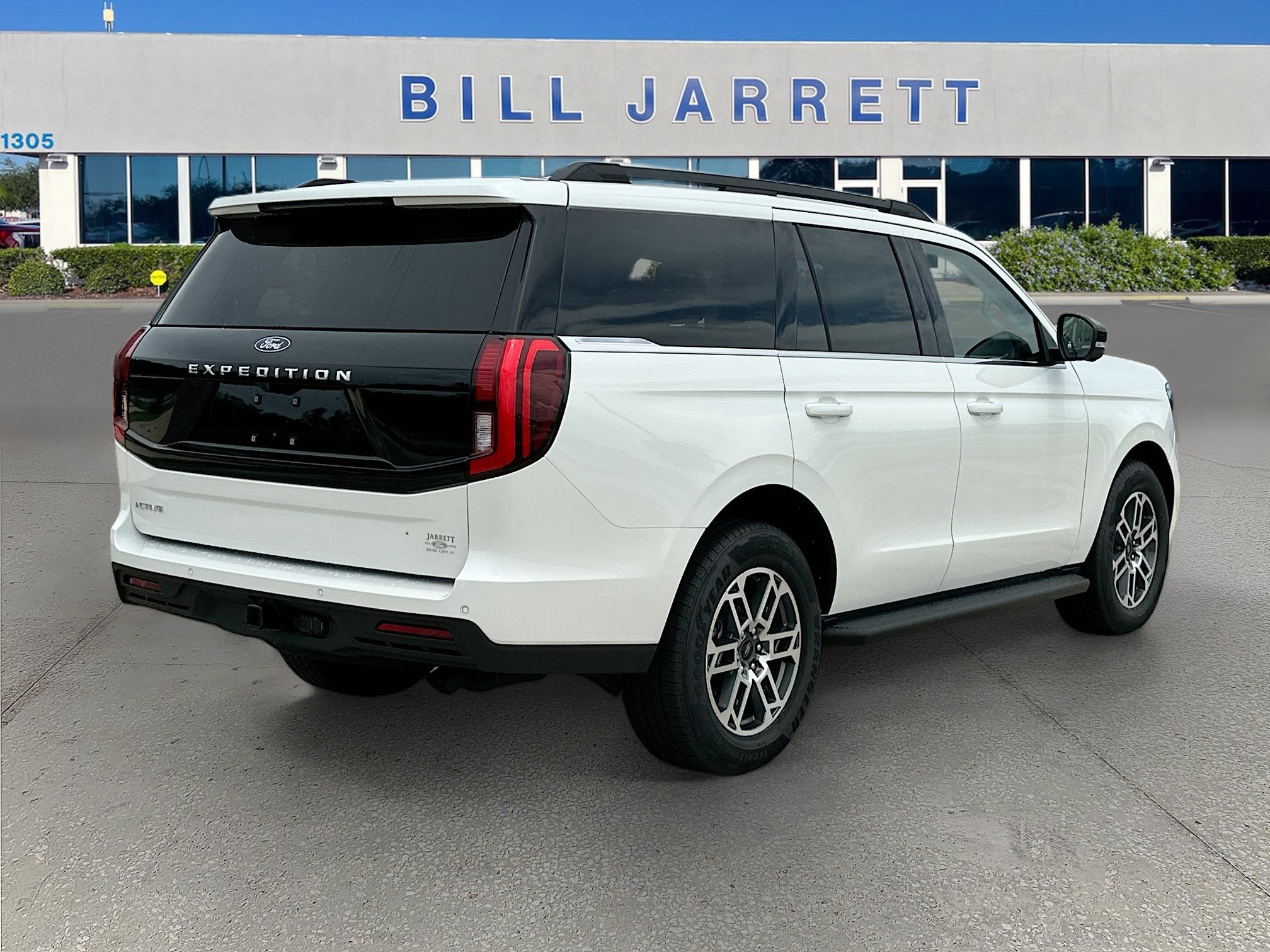 2026 Ford Expedition Active
