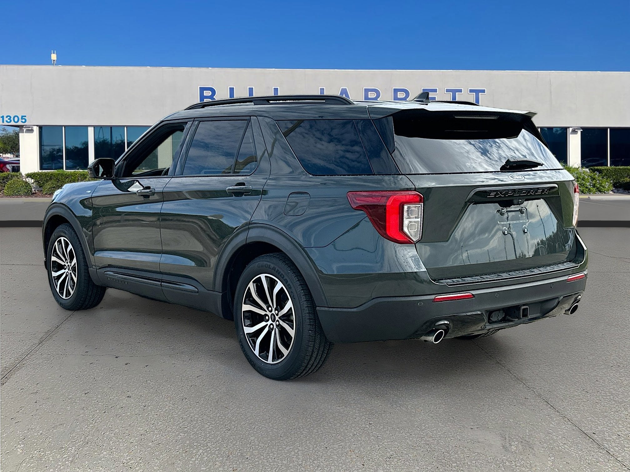 2022 Ford Explorer ST-Line