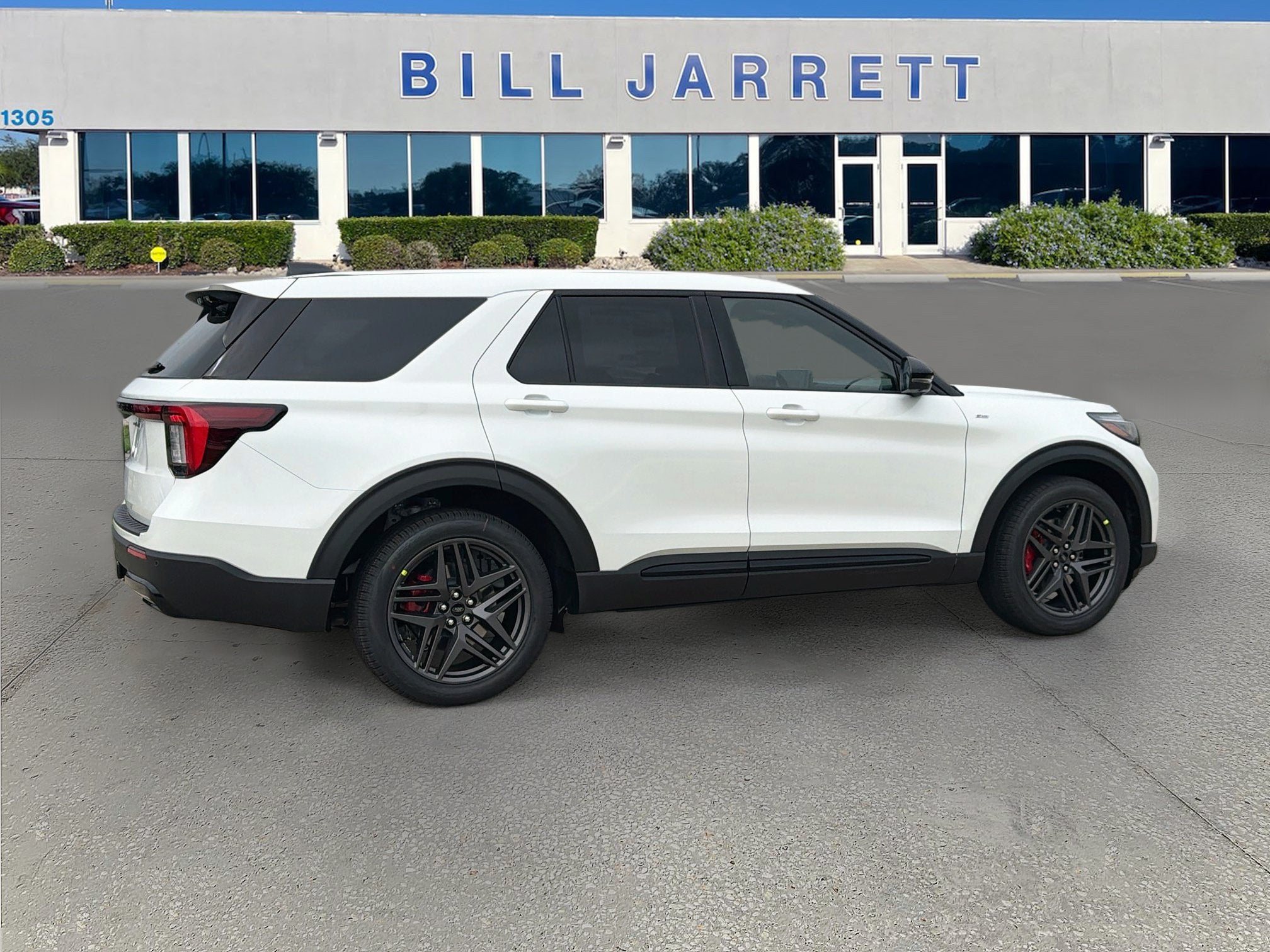 2027 Ford Explorer ST-Line