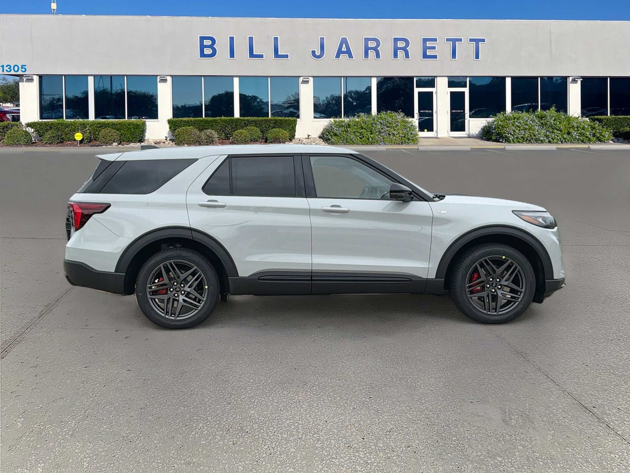 2027 Ford Explorer ST-Line