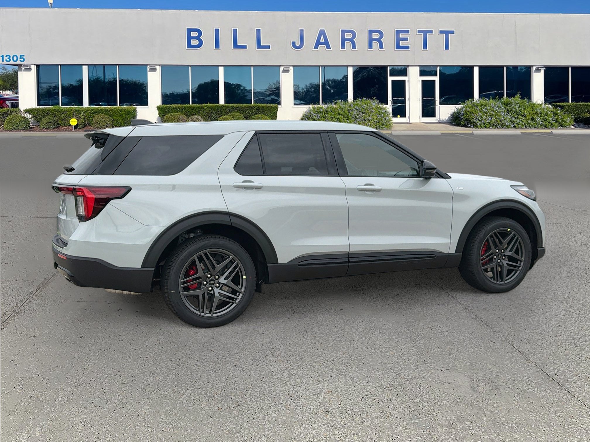 2027 Ford Explorer ST-Line