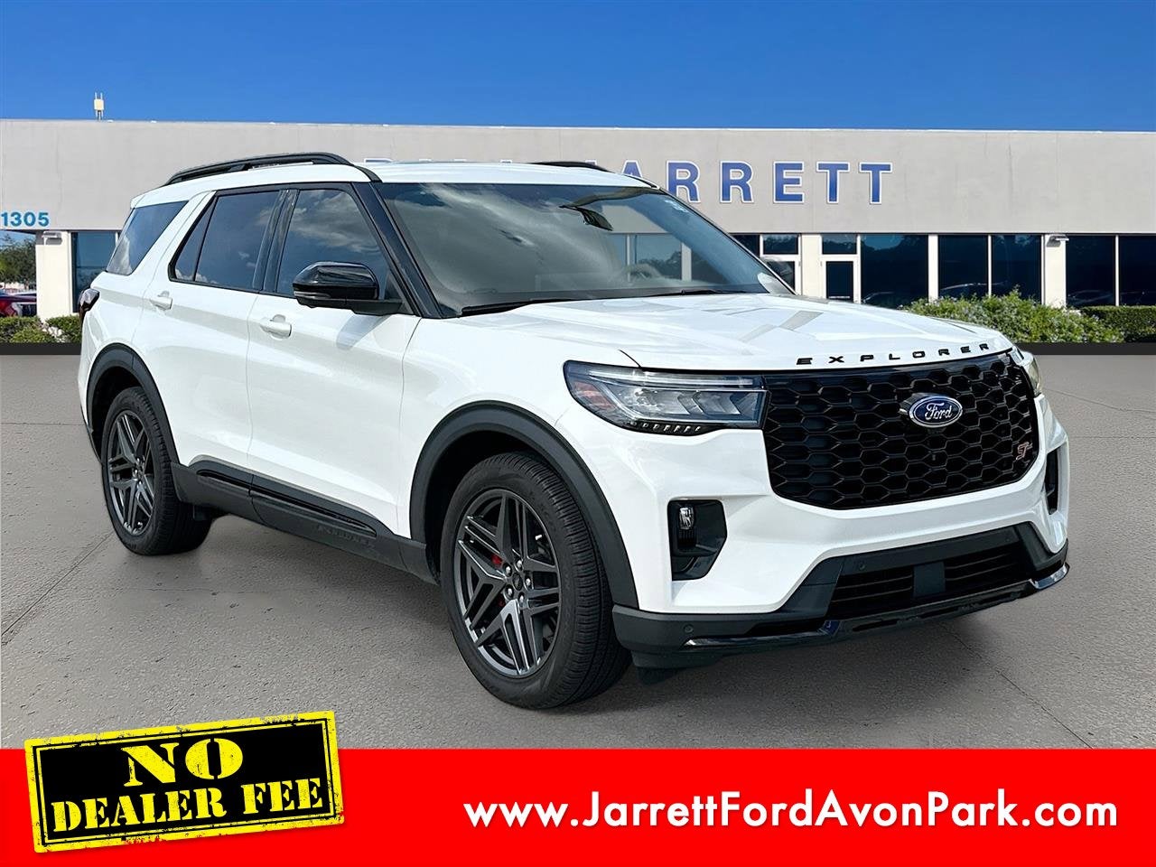 2025 Ford Explorer ST 4WD (PL535)'s photo