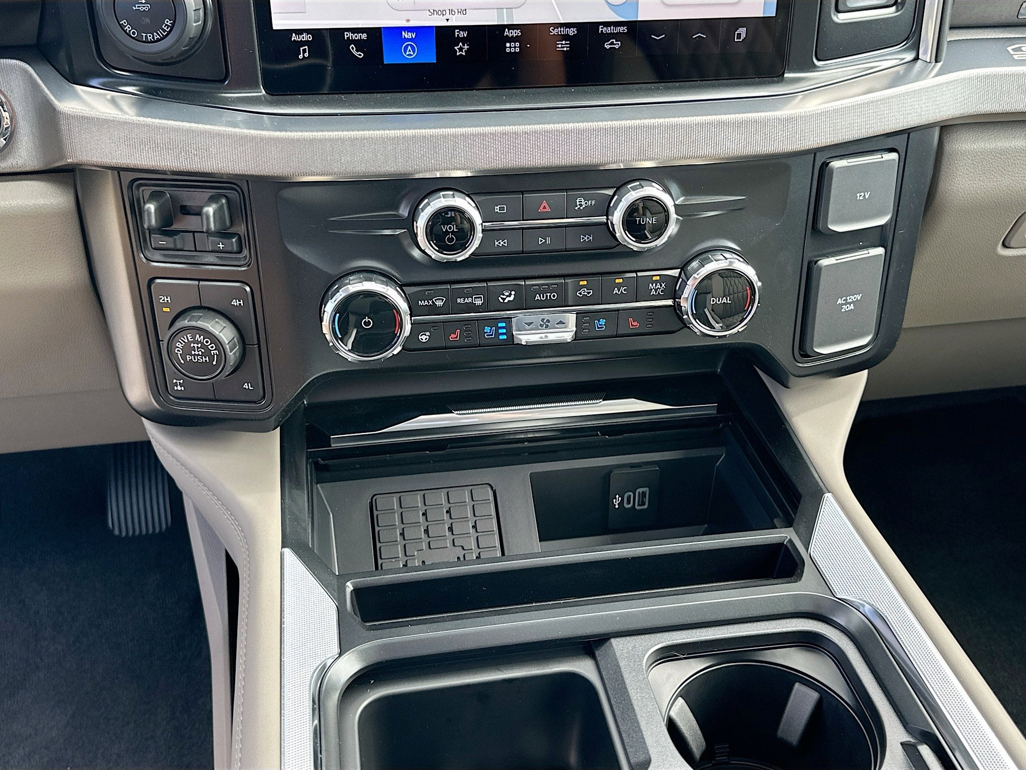 2026 Ford F-250SD F-250® Platinum®