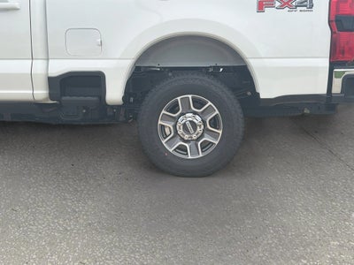 2027 Ford F-250SD F-250® Lariat®