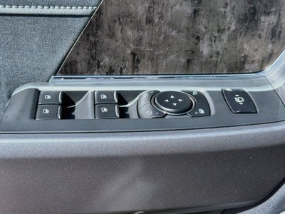 2027 Ford F-250SD F-250® Lariat®