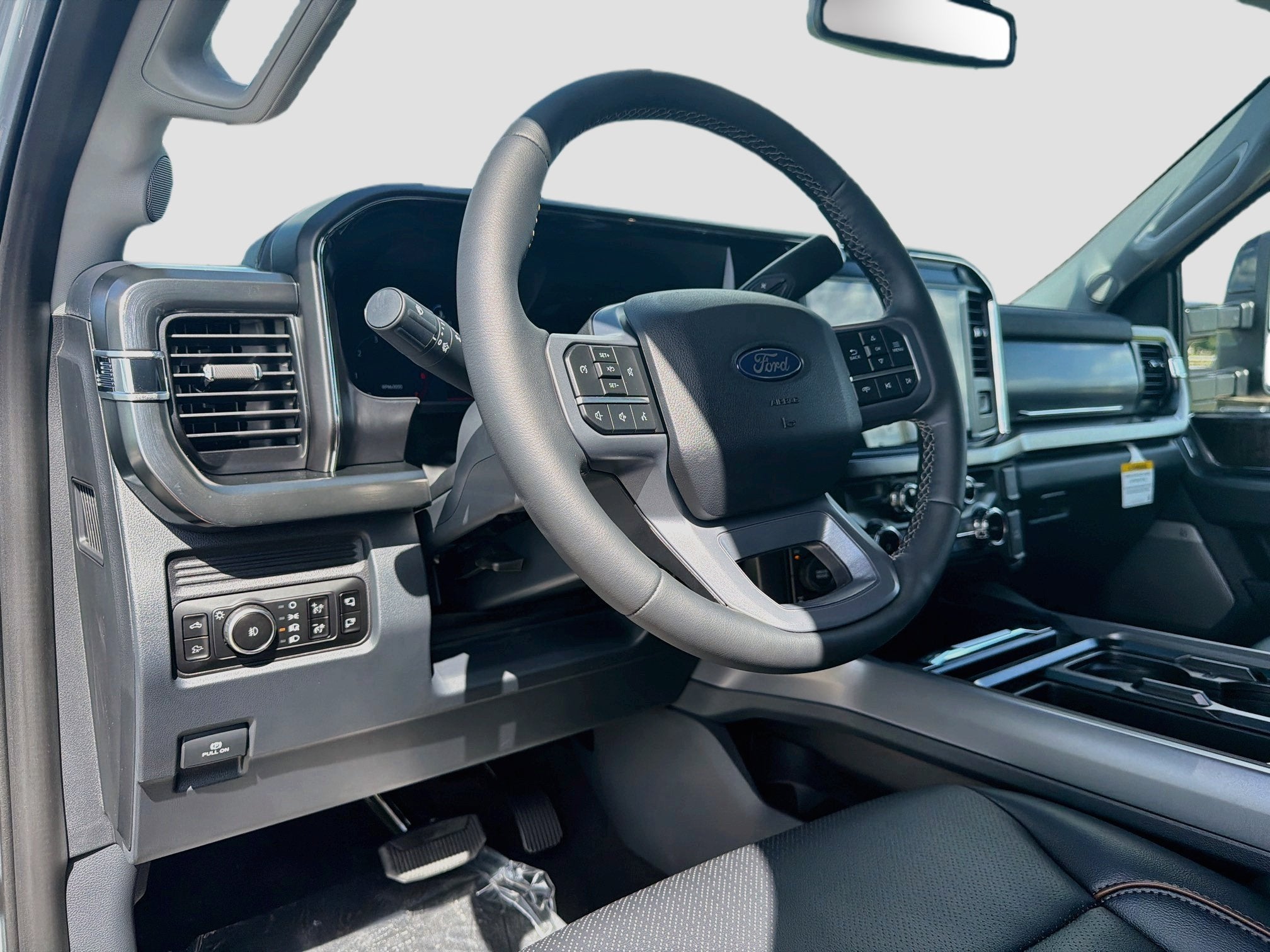 2027 Ford F-250SD F-250® Lariat®