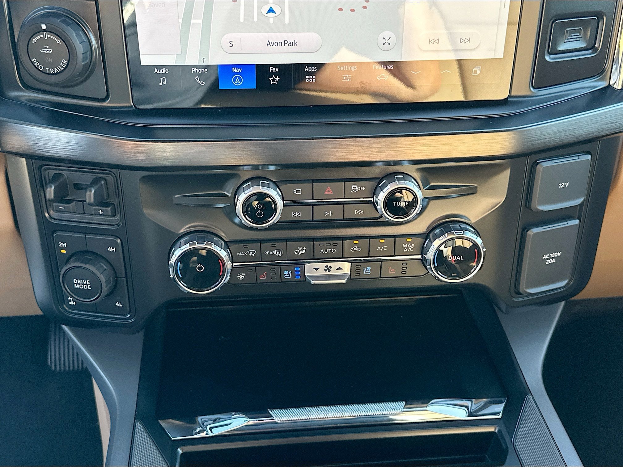 2026 Ford F-250SD F-250® Lariat®