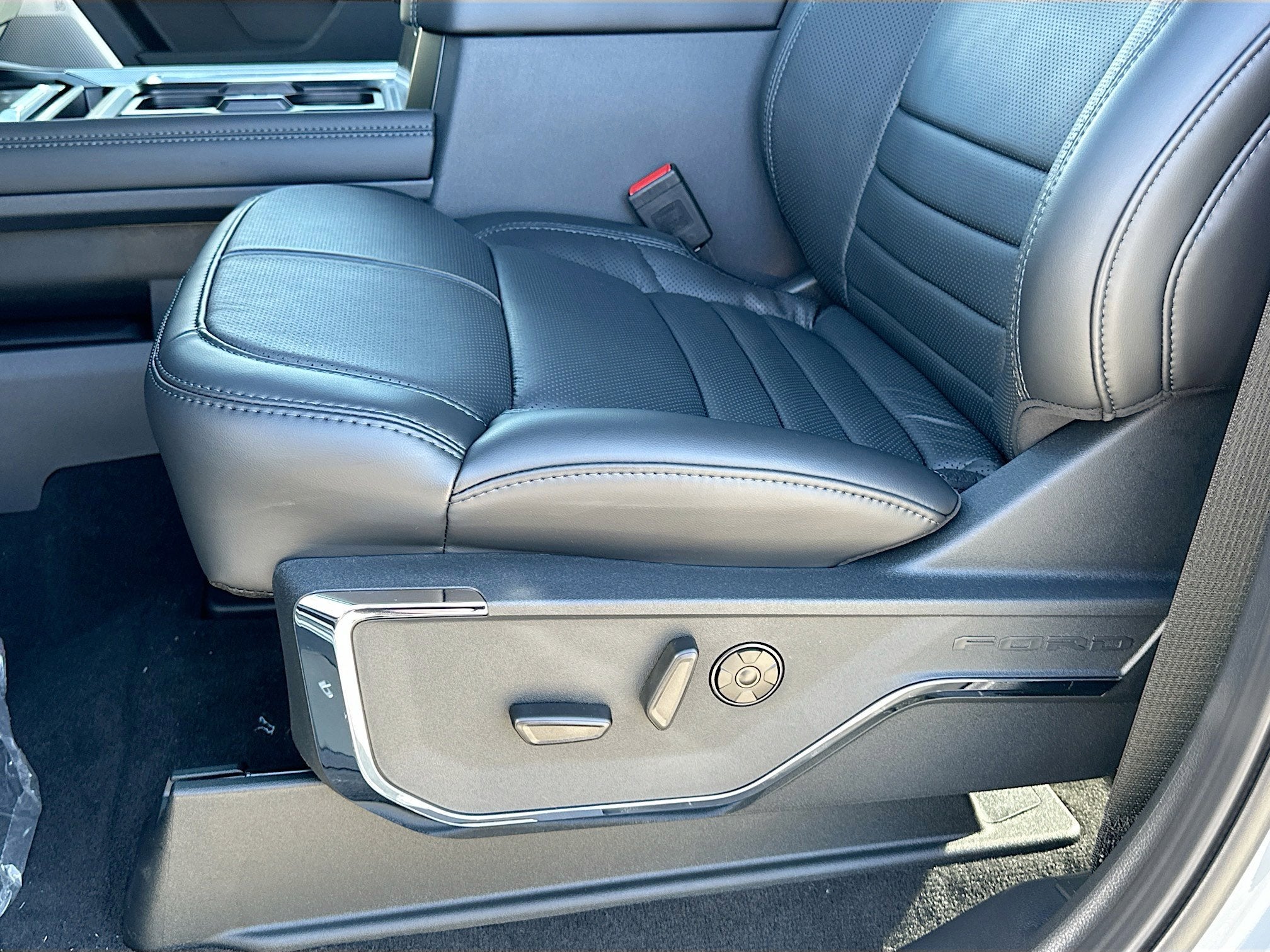 2026 Ford F-350SD F-350® Platinum®