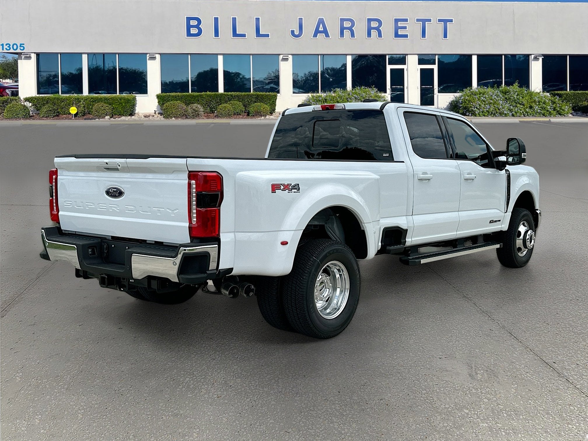 2026 Ford Super Duty F-350 DRW F-350® Lariat®