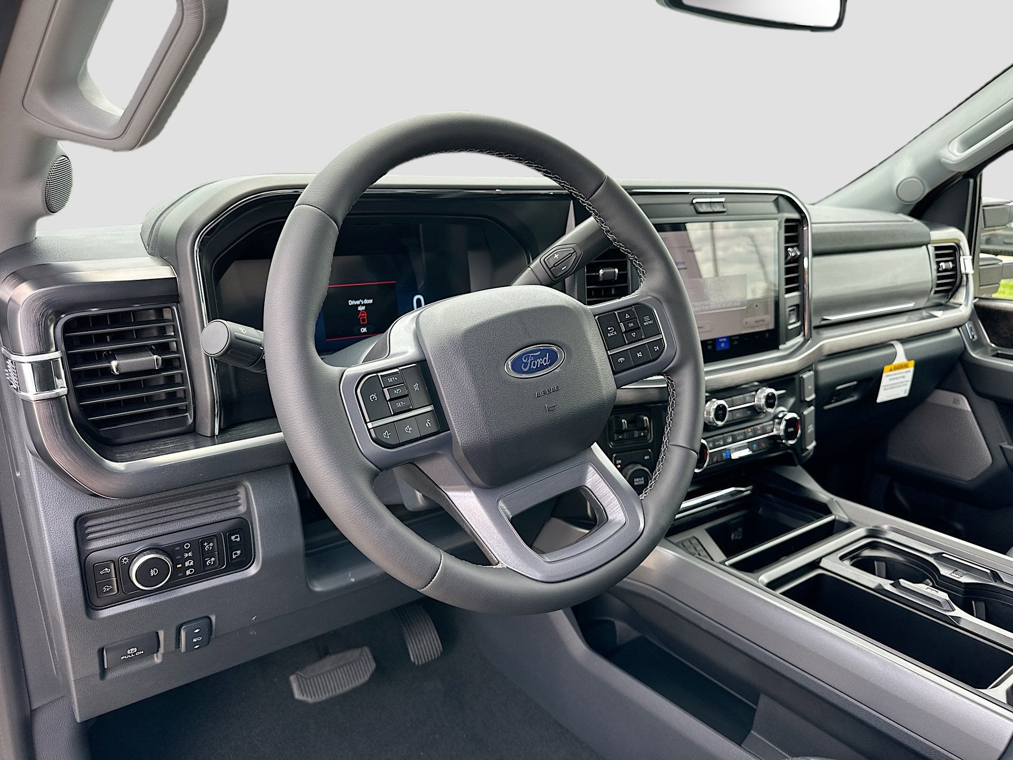 2026 Ford Super Duty F-350 DRW F-350® Lariat®