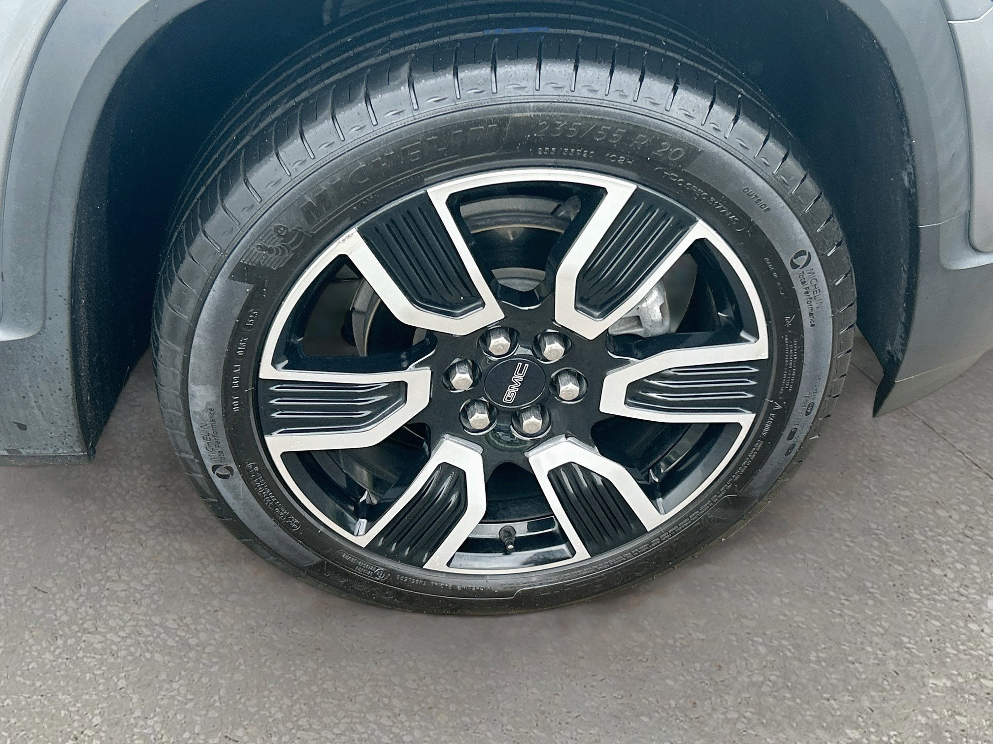 2021 GMC Acadia SLT