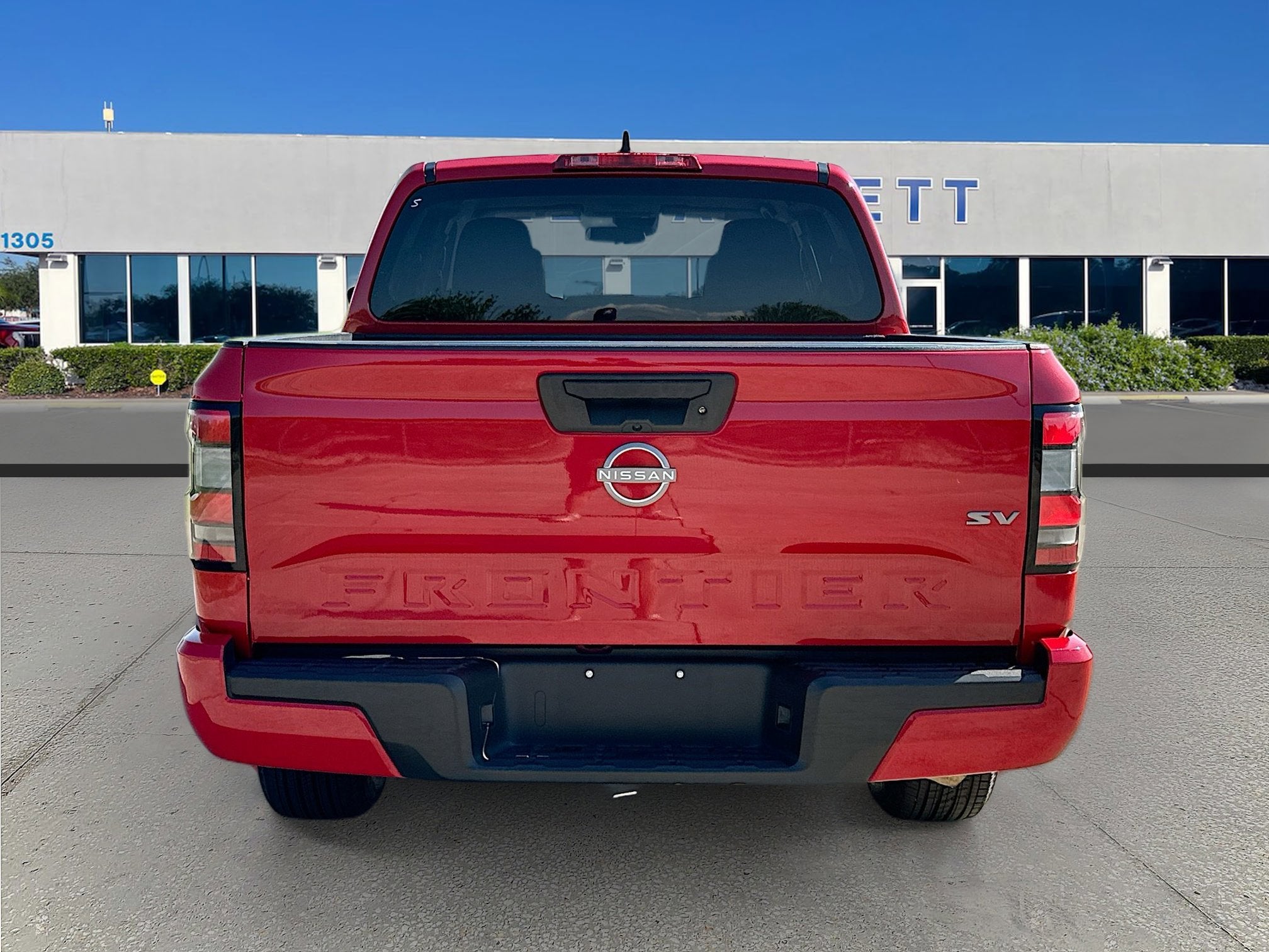2023 Nissan Frontier SV