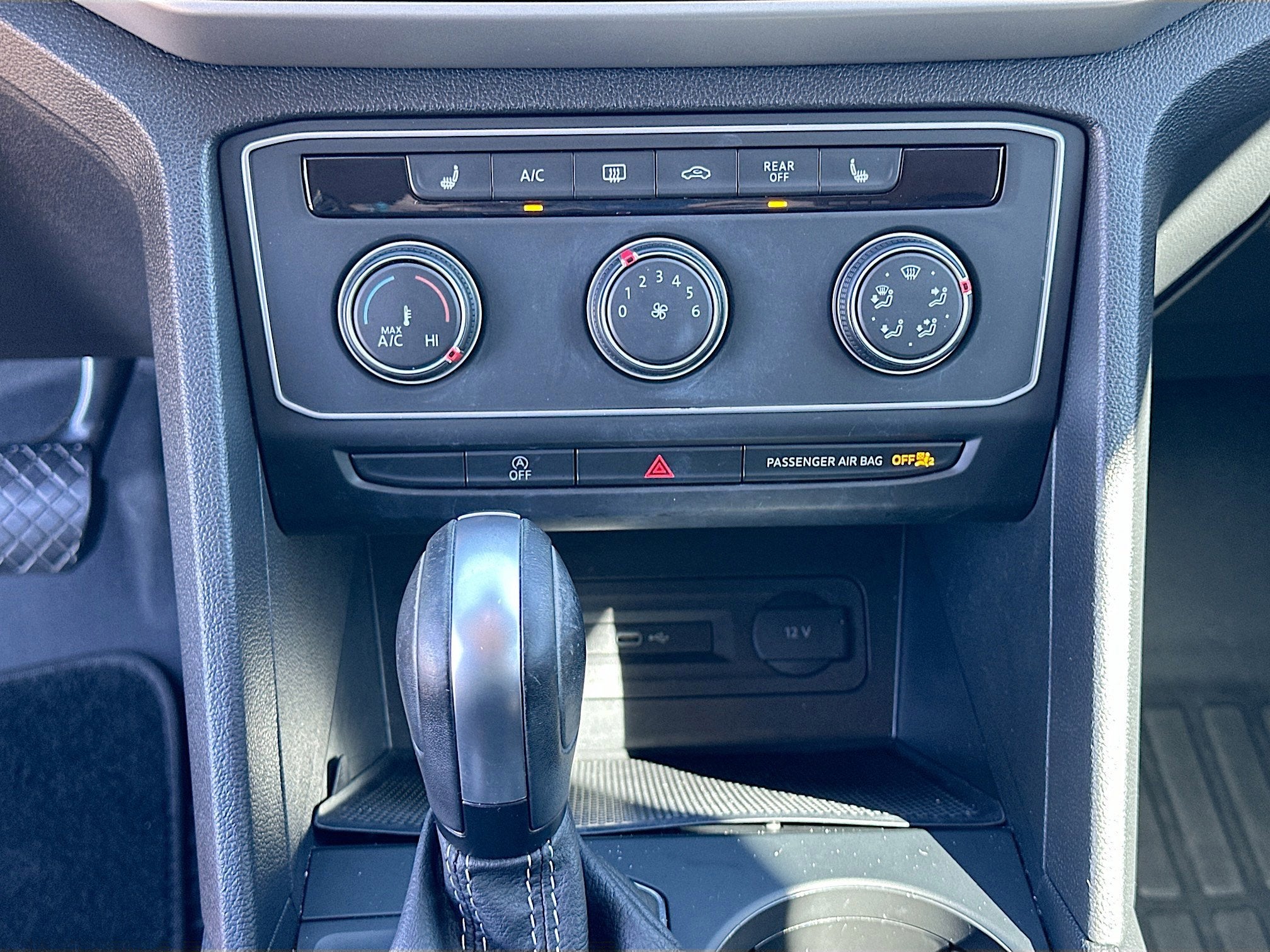 2023 Volkswagen Atlas 2.0T SE