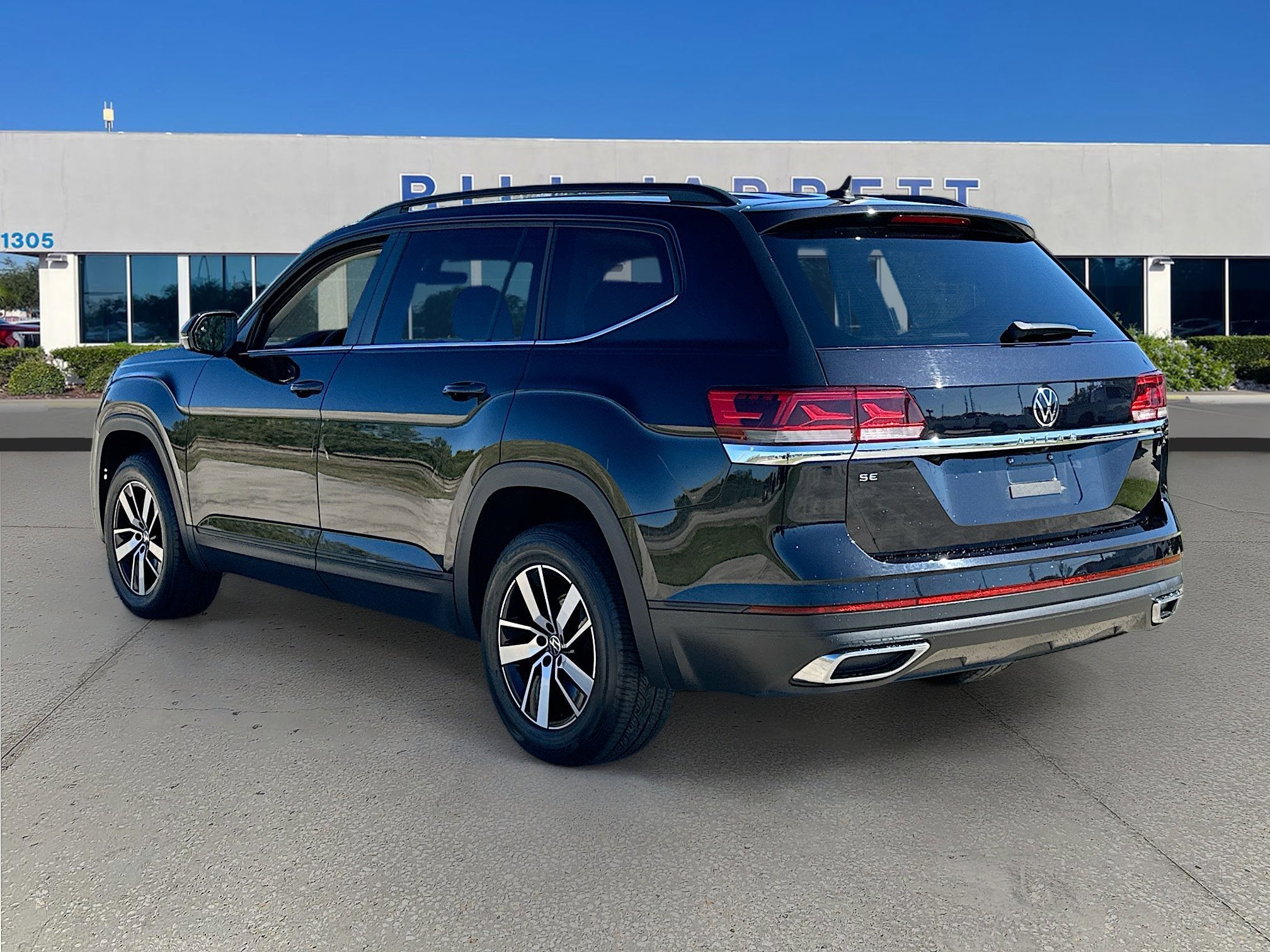 2023 Volkswagen Atlas 2.0T SE