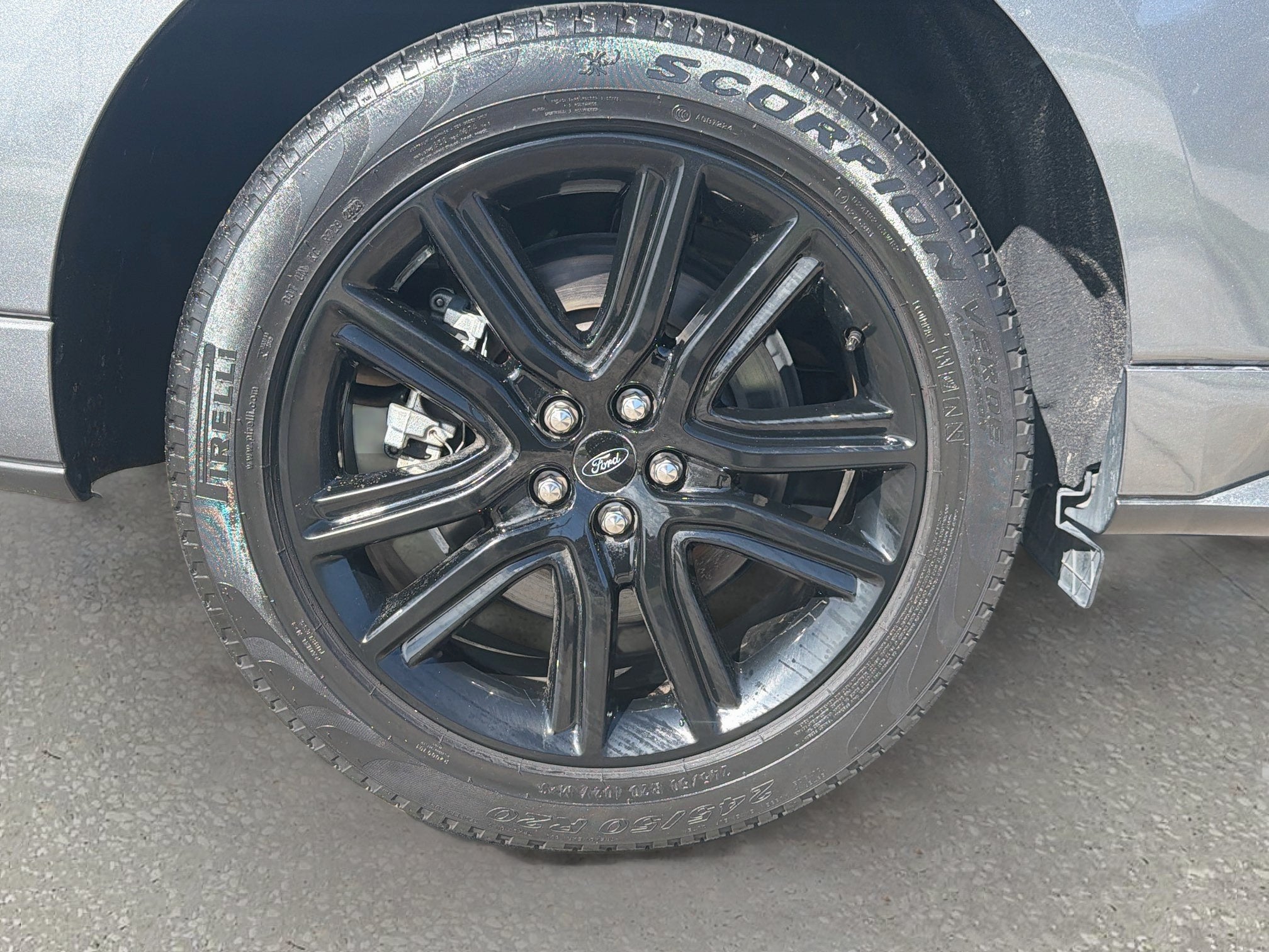 2024 Ford Edge Sport