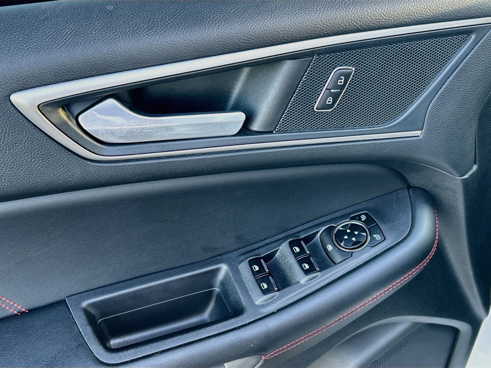 2022 Ford Edge Sport