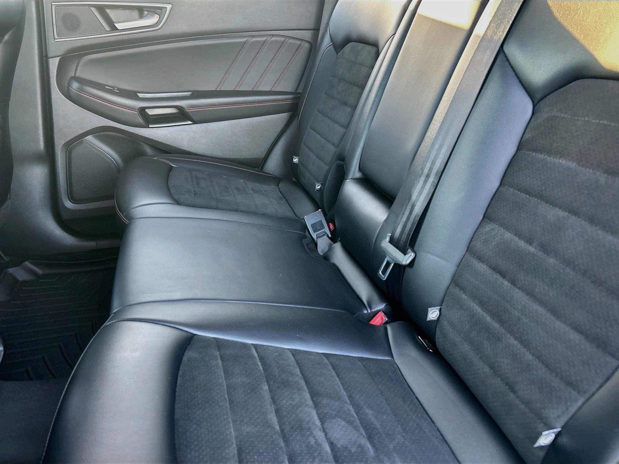 2022 Ford Edge Sport