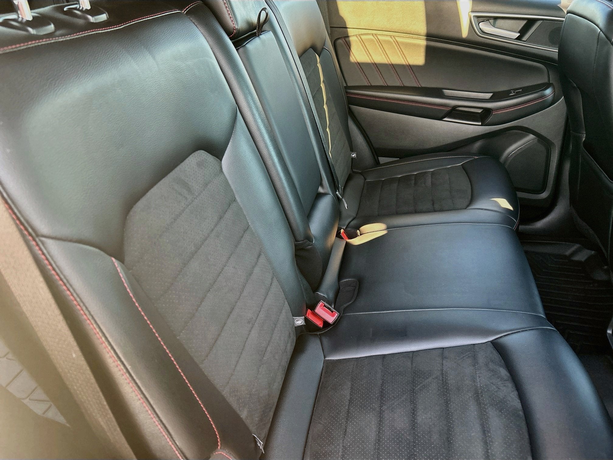 2022 Ford Edge Sport