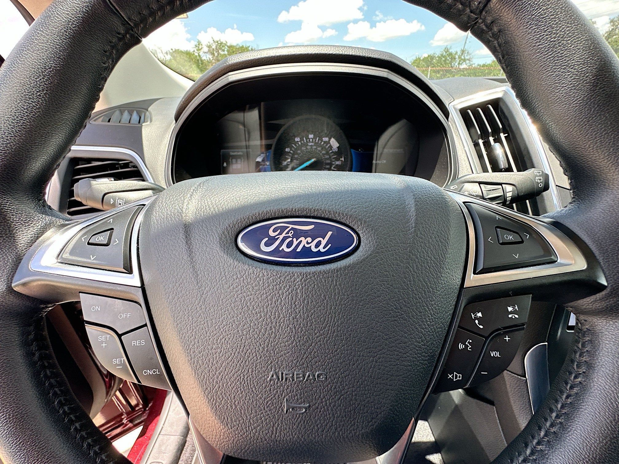 2024 Ford Edge Titanium