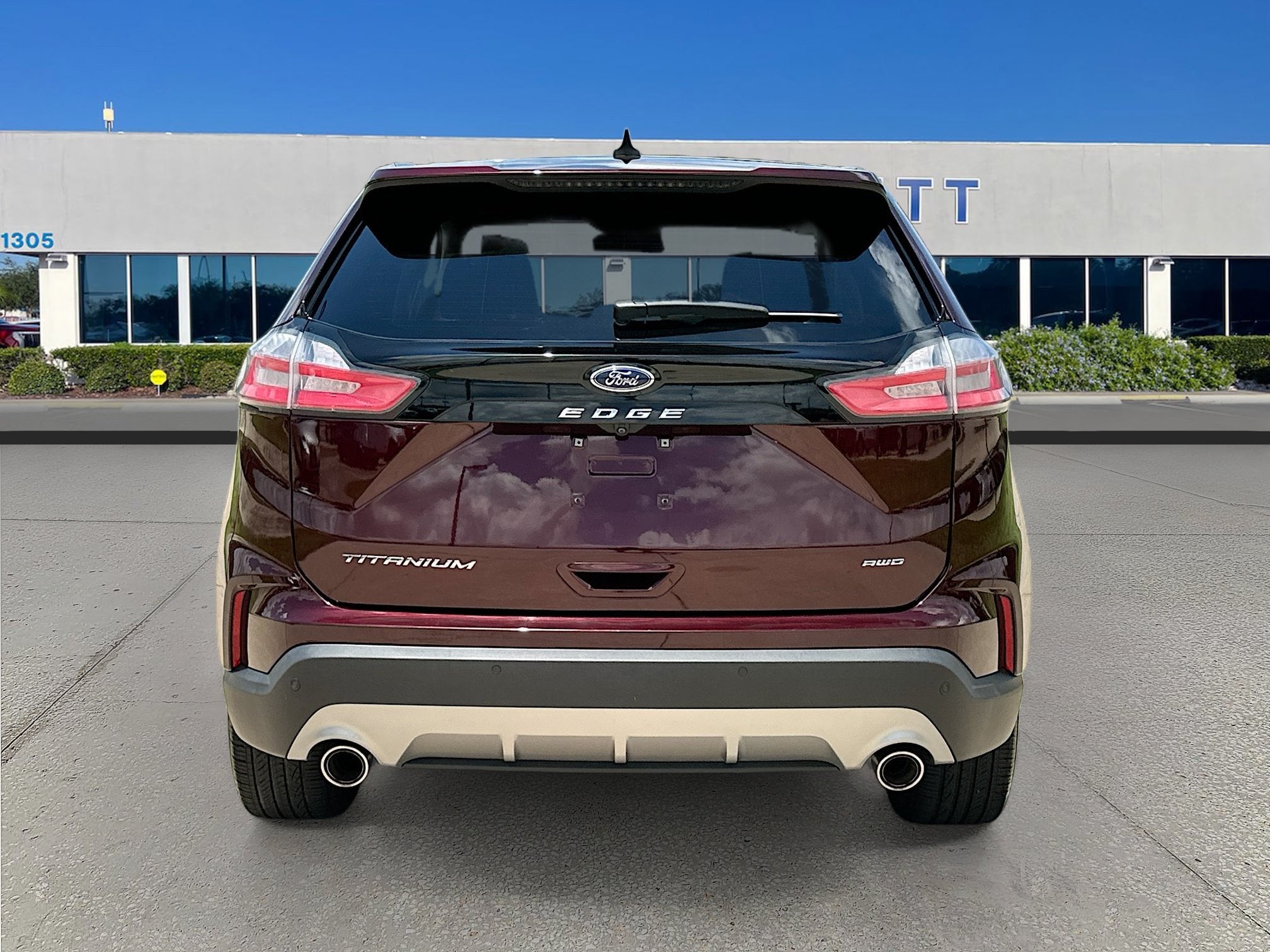 2024 Ford Edge Titanium