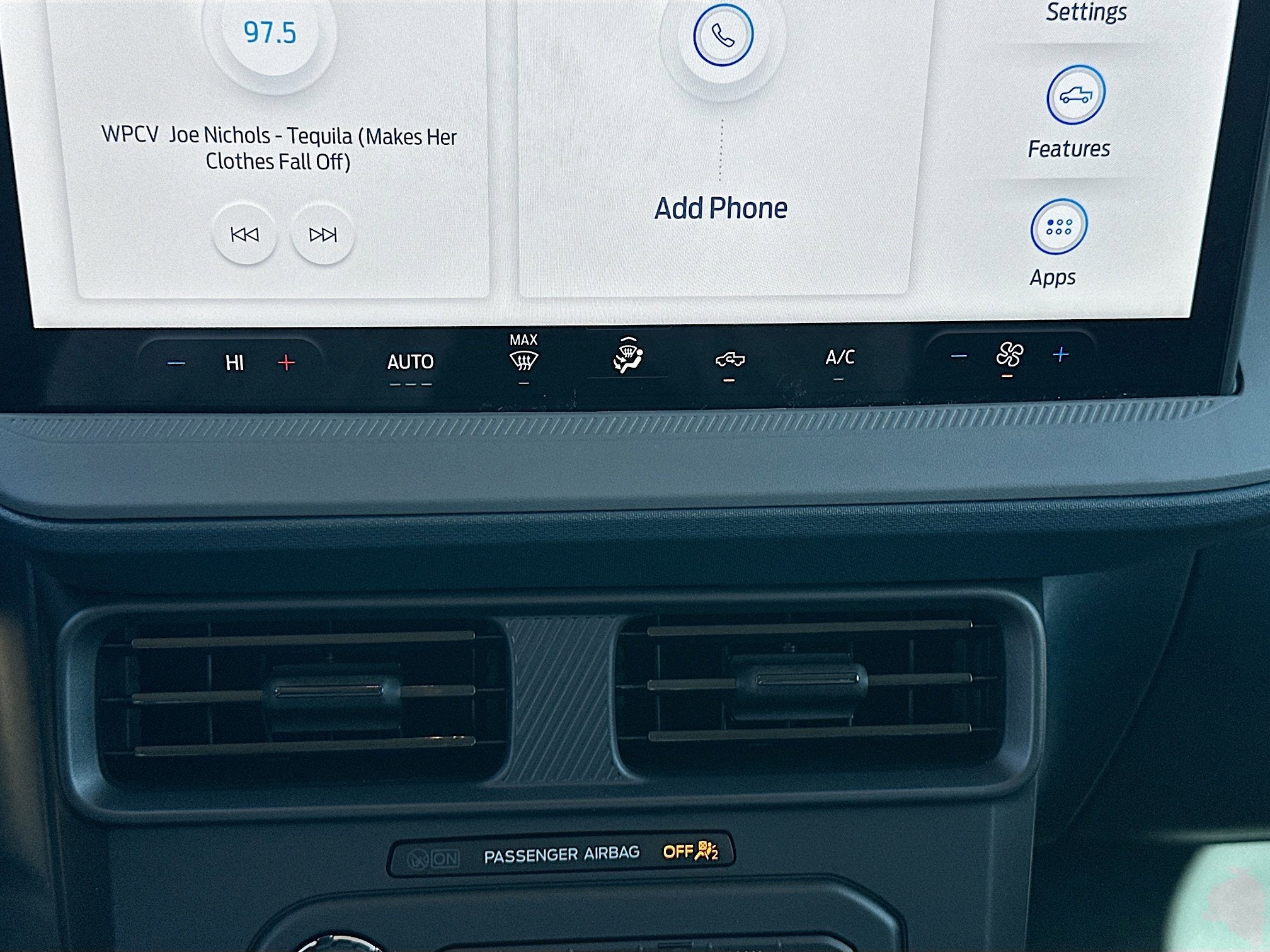 2026 Ford Maverick XL