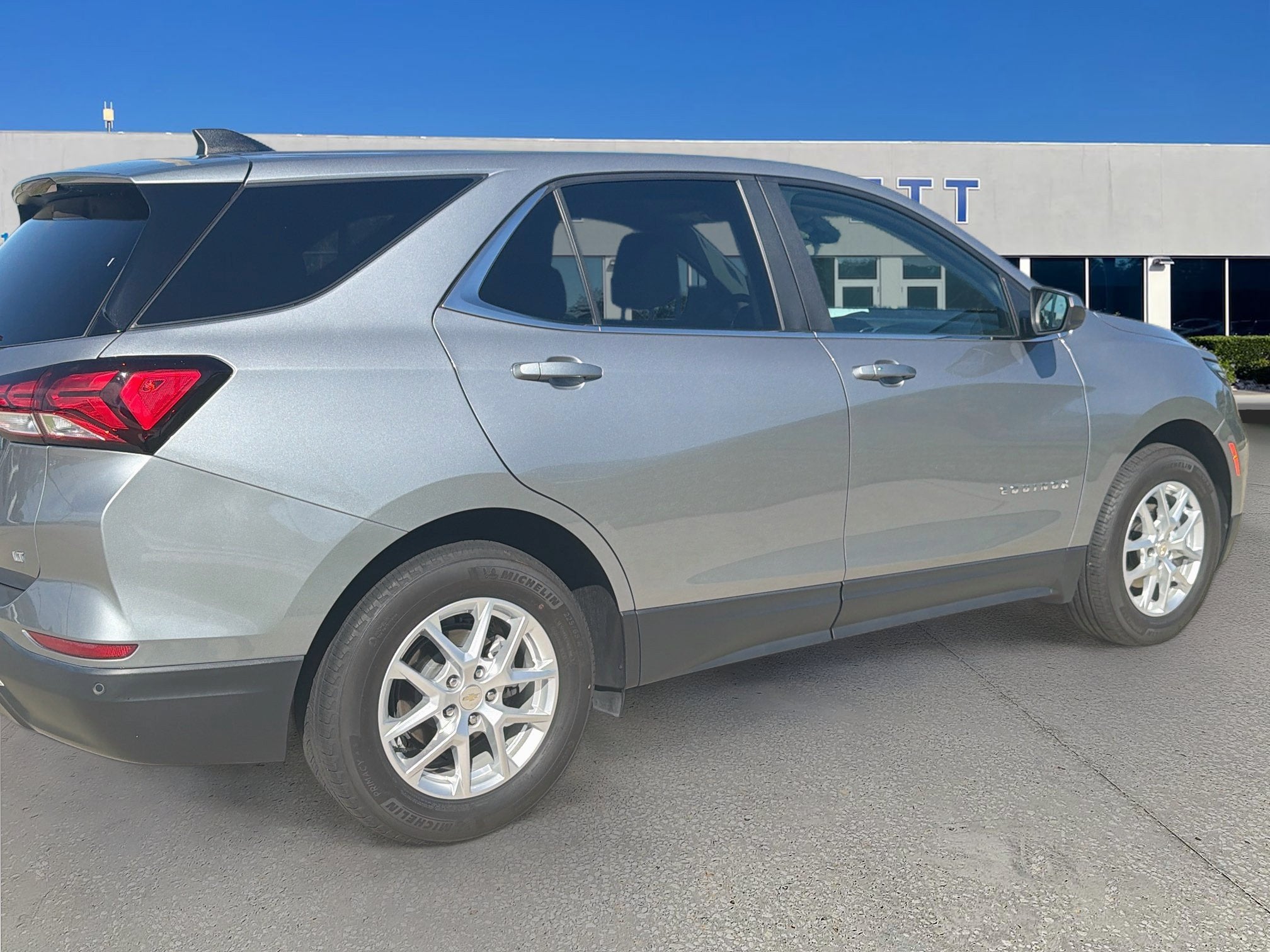2024 Chevrolet Equinox LT