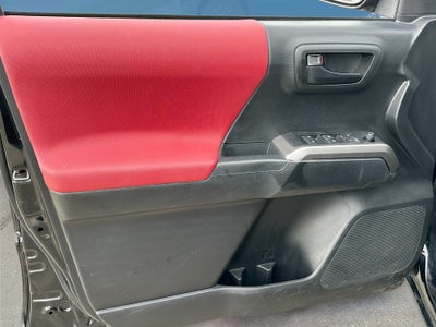 2022 Toyota Tacoma 2WD Base