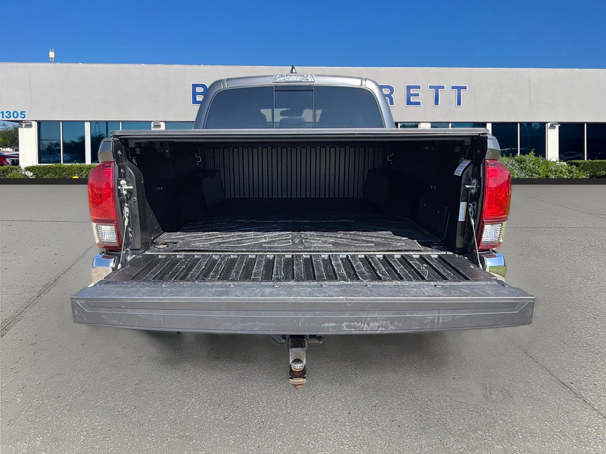 2023 Toyota Tacoma 4WD SR5