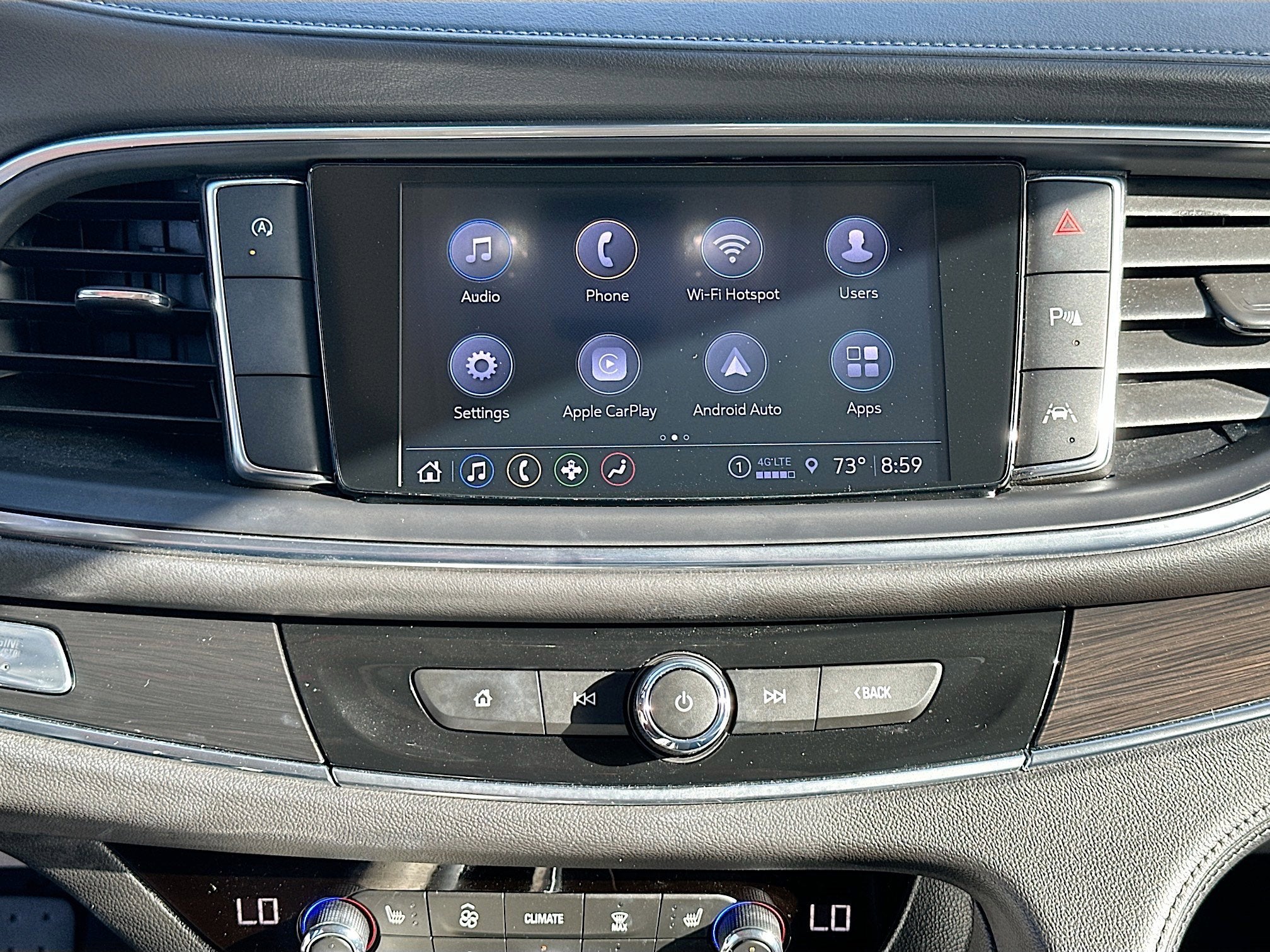 2024 Buick Enclave Essence