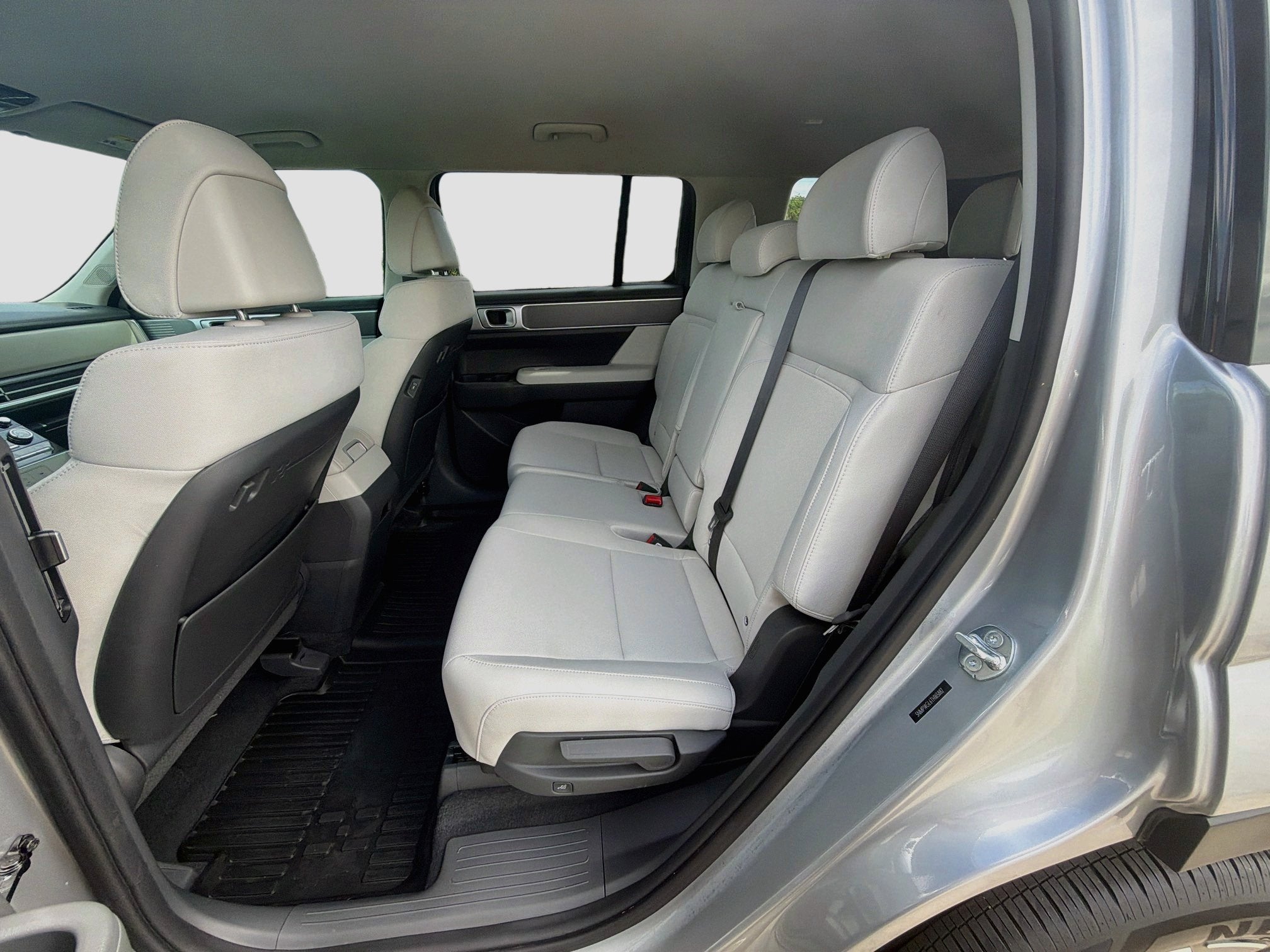 2026 Hyundai Santa Fe SE - Photo 25