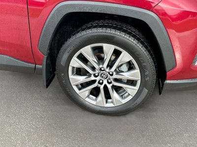 2020 Toyota RAV4 XLE Premium