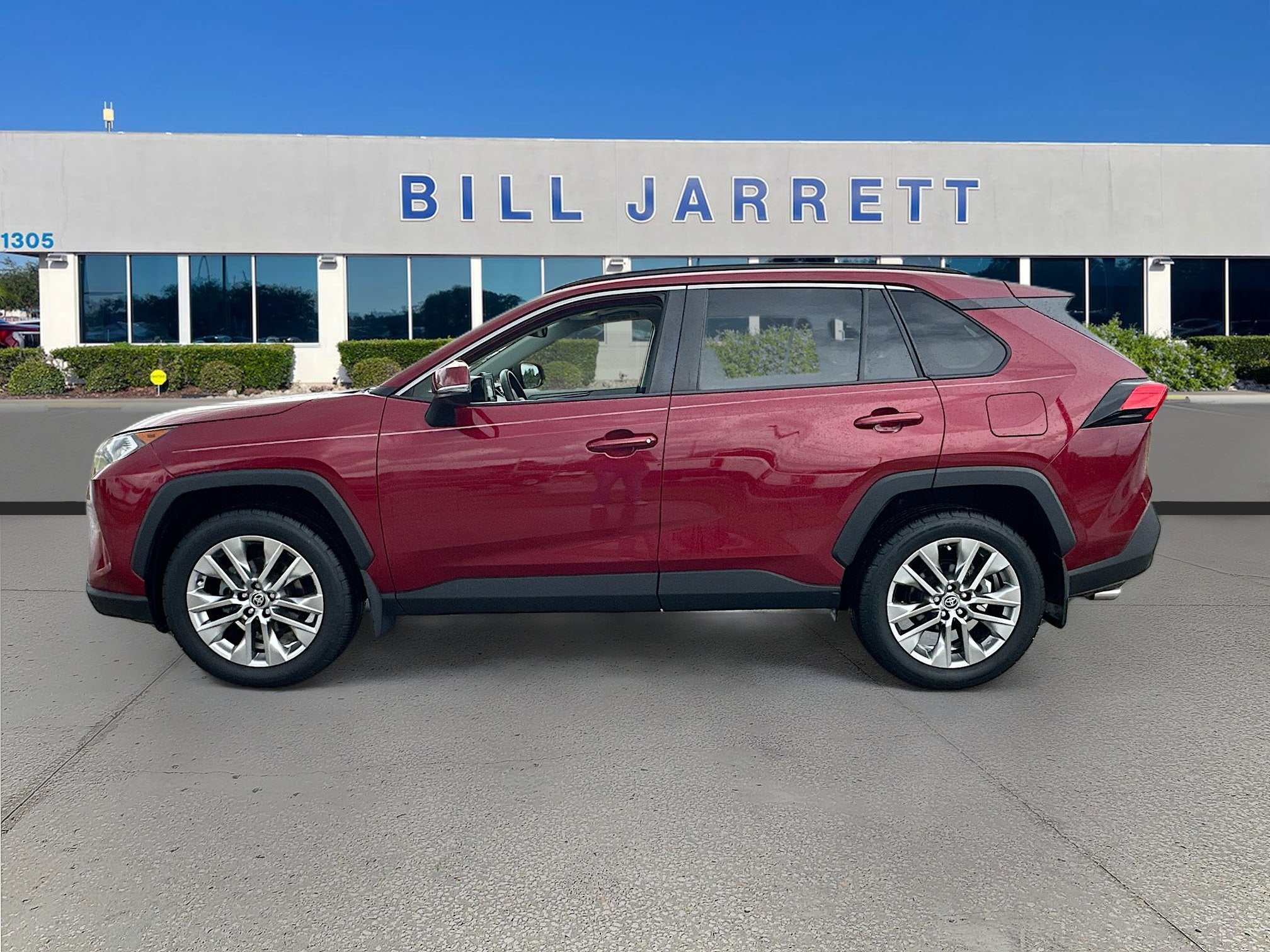 2020 Toyota RAV4 XLE Premium