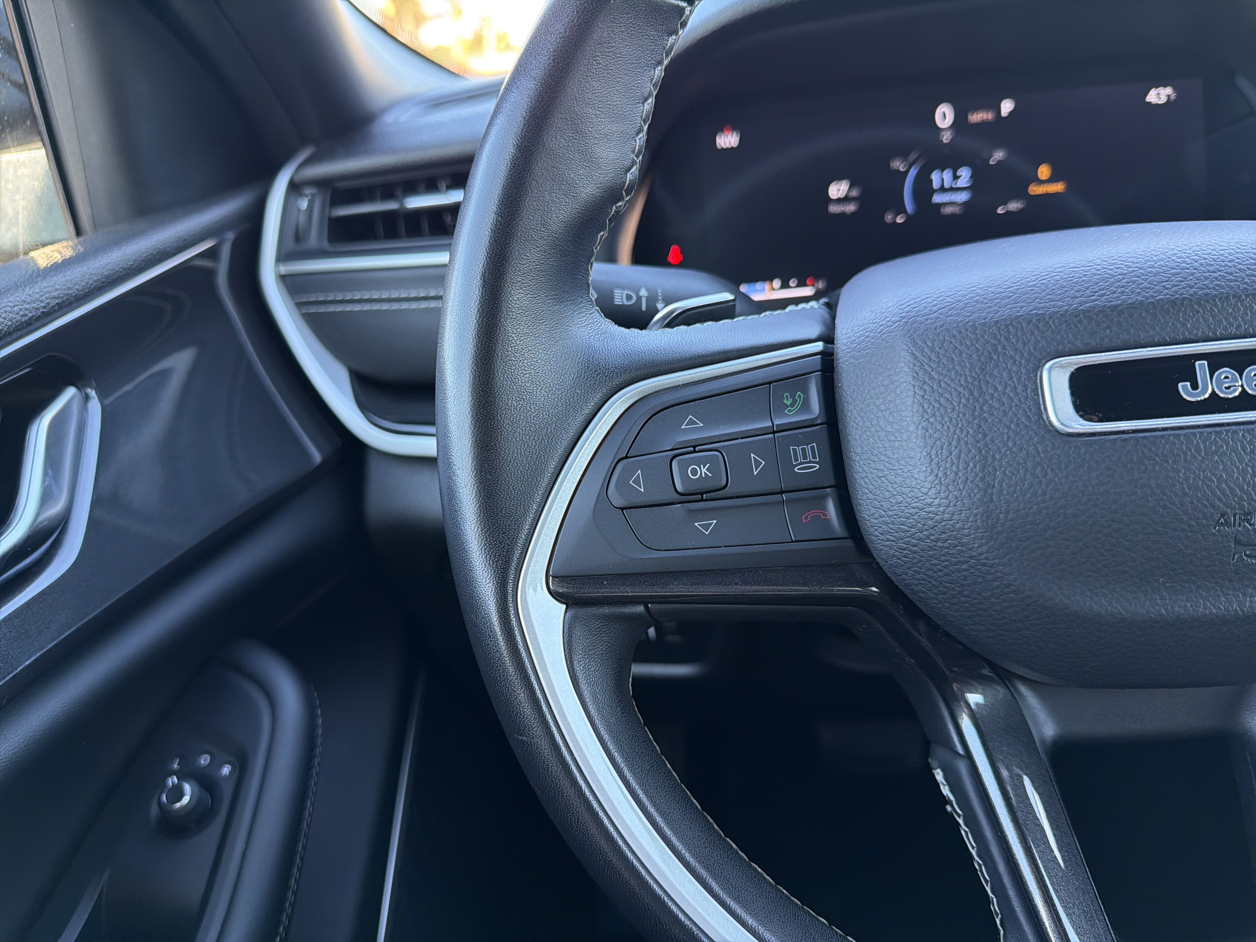 2022 Jeep Grand Cherokee L Altitude