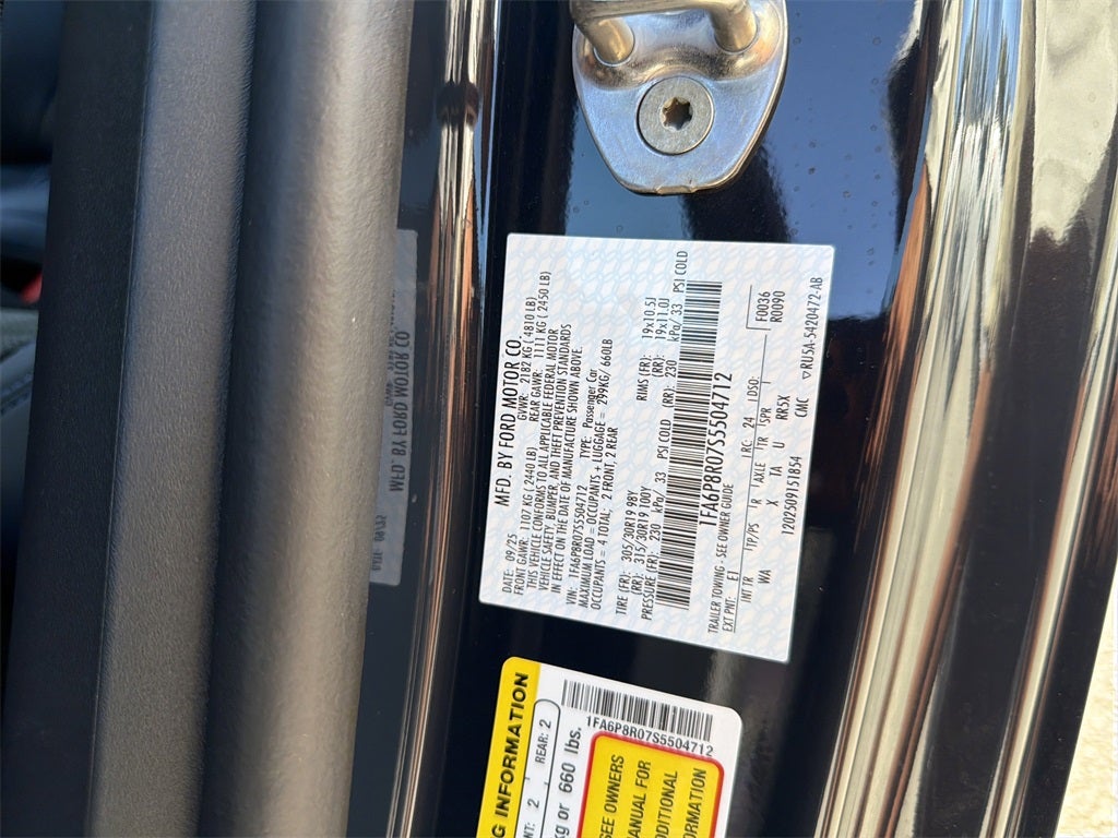 2025 Ford Mustang Dark Horse