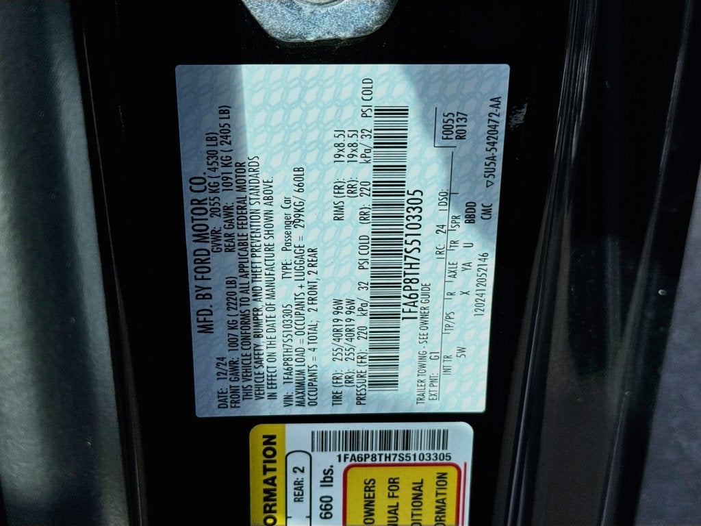 2025 Ford Mustang EcoBoost Premium