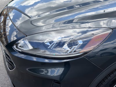 2022 Ford Escape Hybrid SE