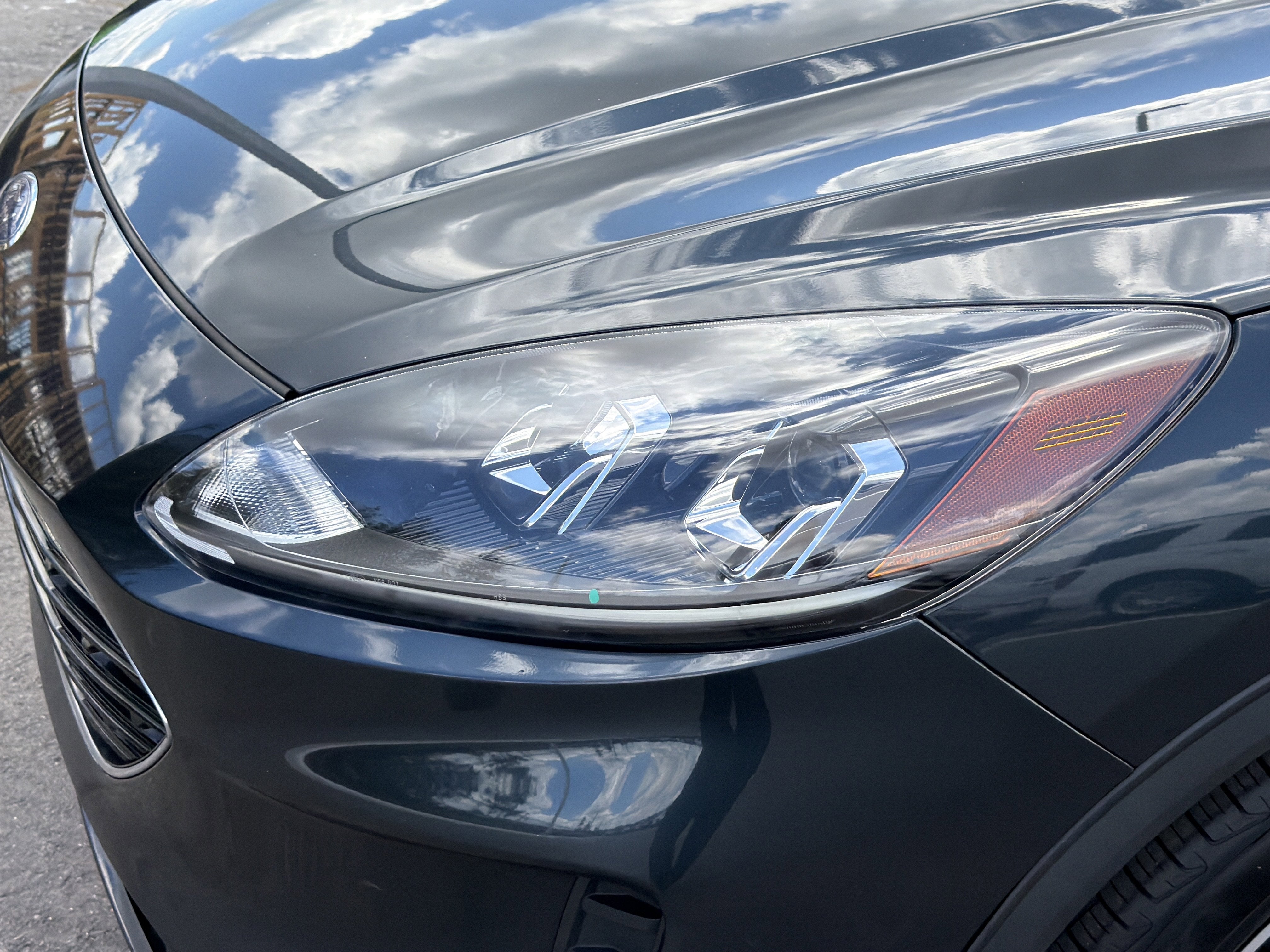 2022 Ford Escape Hybrid SE