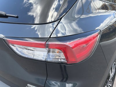 2022 Ford Escape Hybrid SE