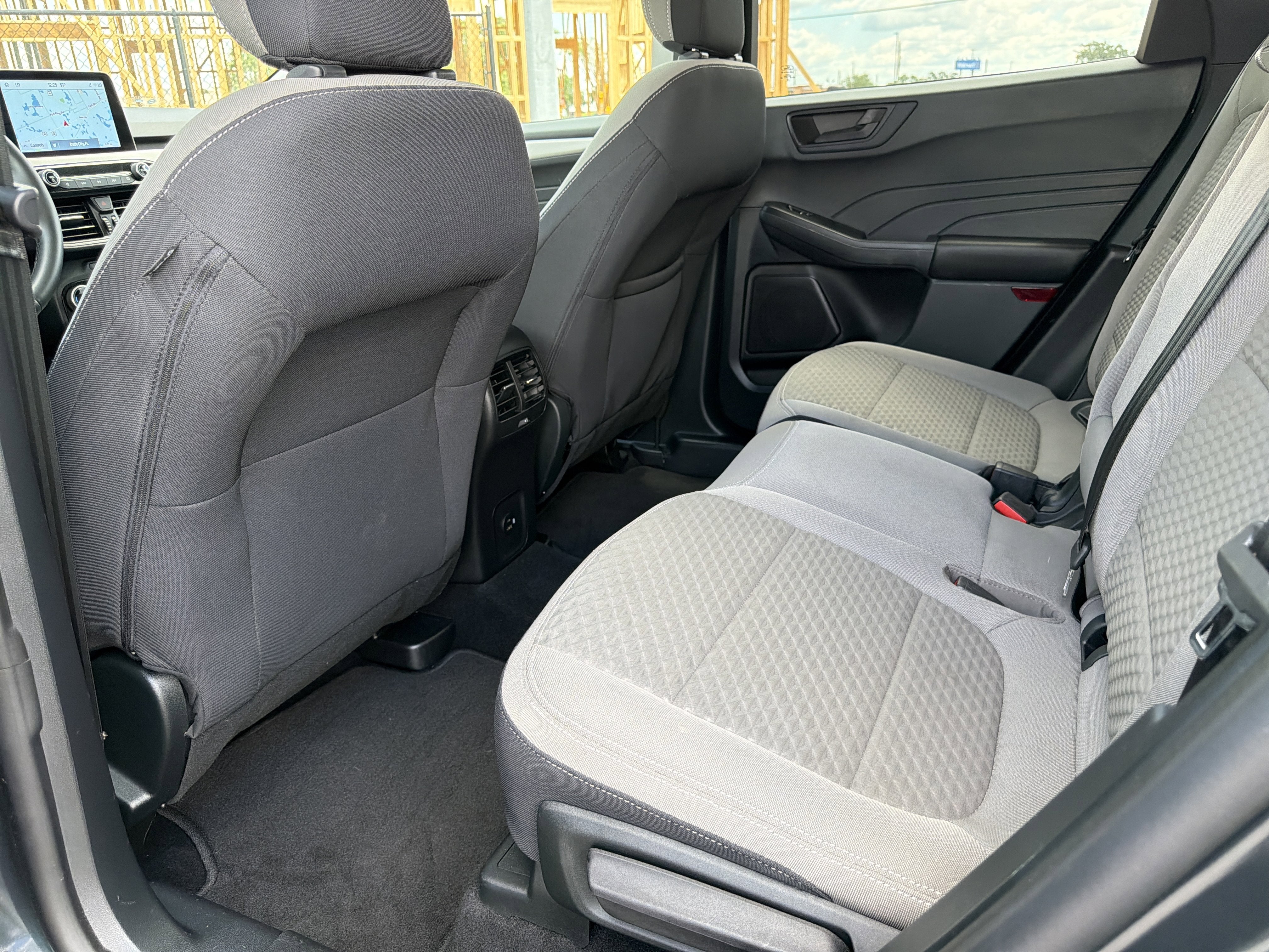 2022 Ford Escape Hybrid SE