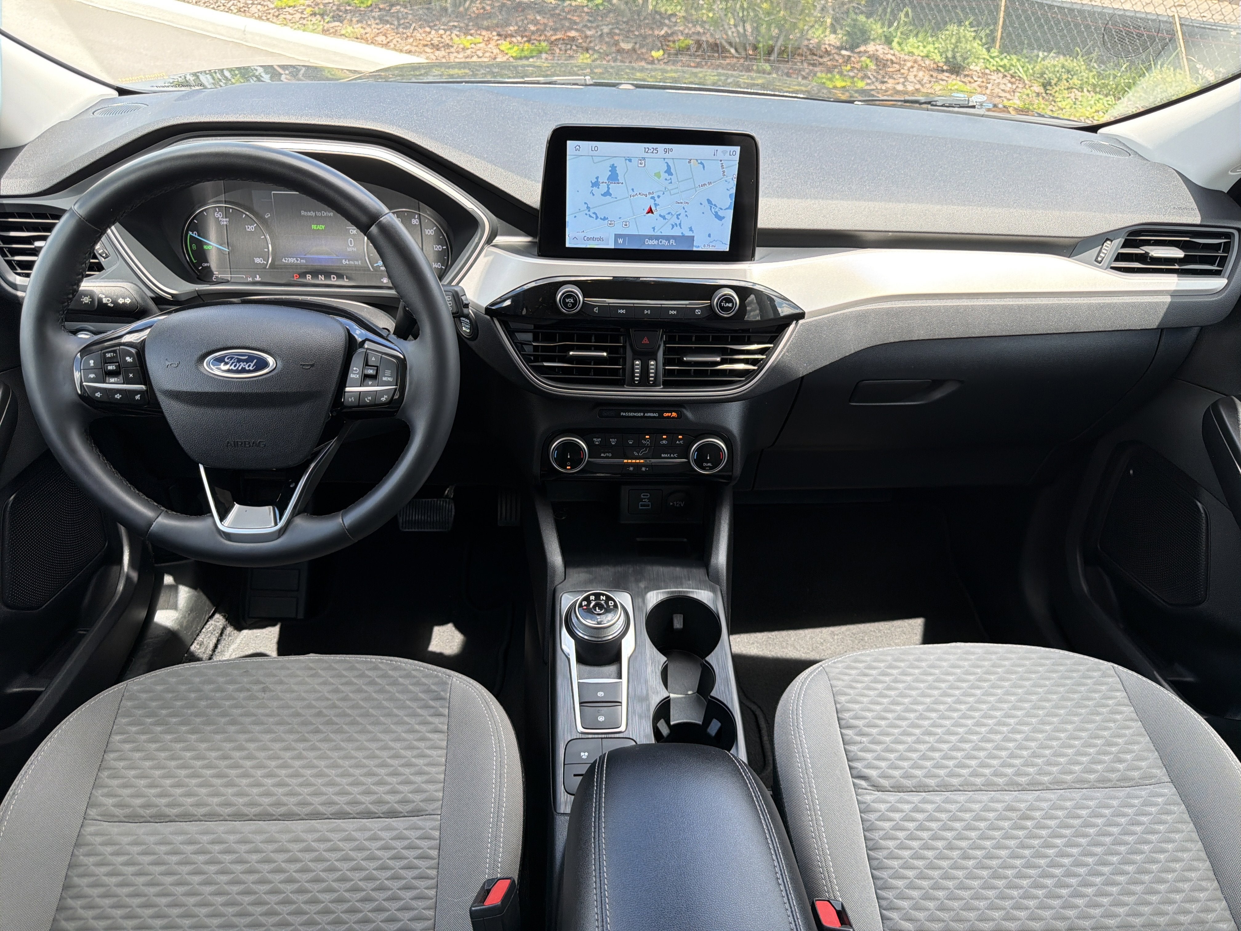 2022 Ford Escape Hybrid SE