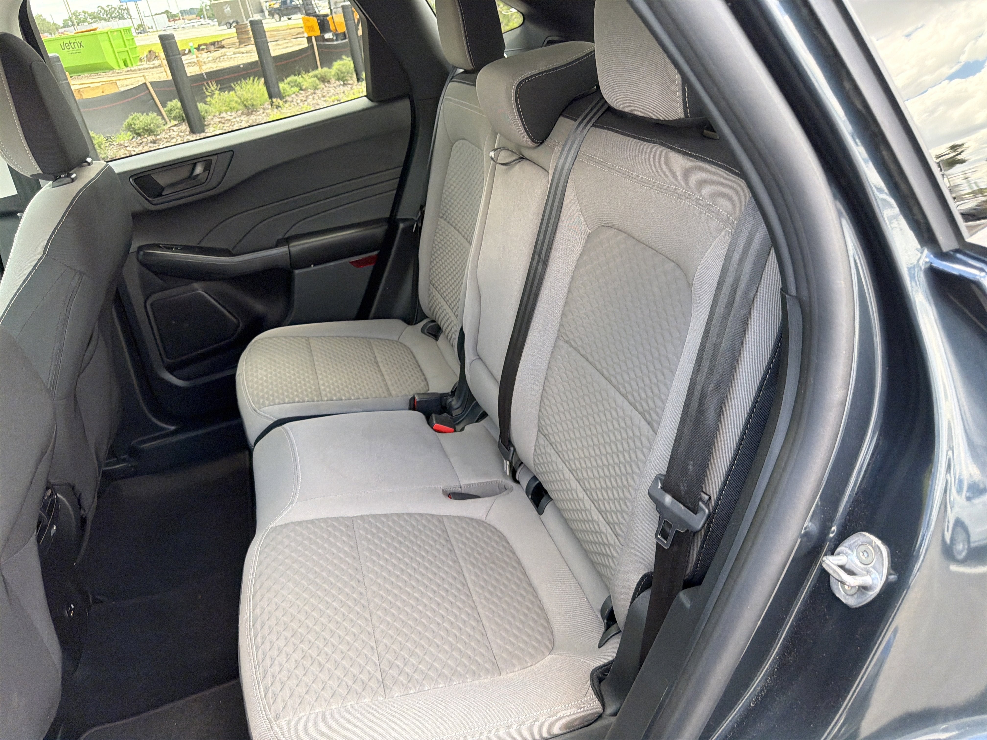 2022 Ford Escape Hybrid SE