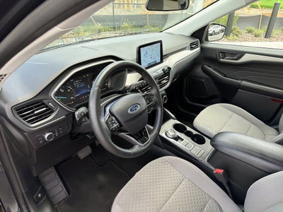 2022 Ford Escape Hybrid SE